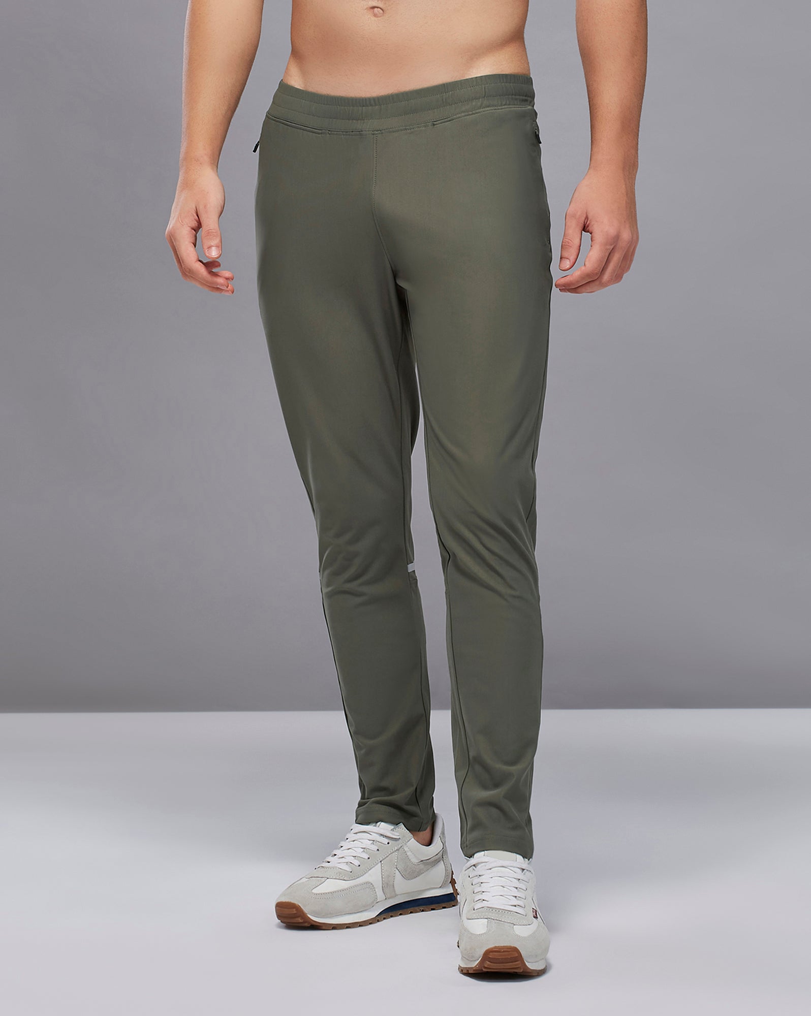 Men Solid Slim Fit Sports Trackpants with DURACOOL+