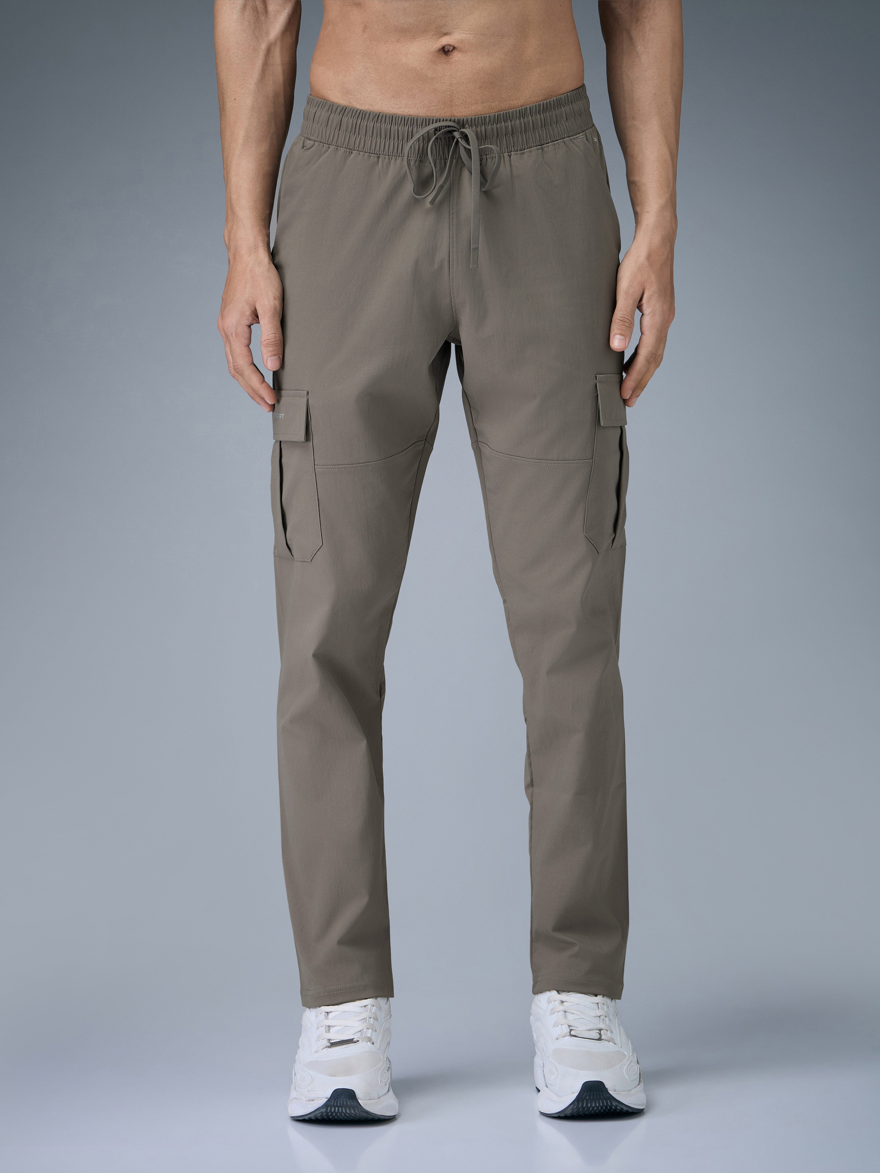 Men Solid Relax Fit Sports Cargo Trackpants with TS FLEXI
