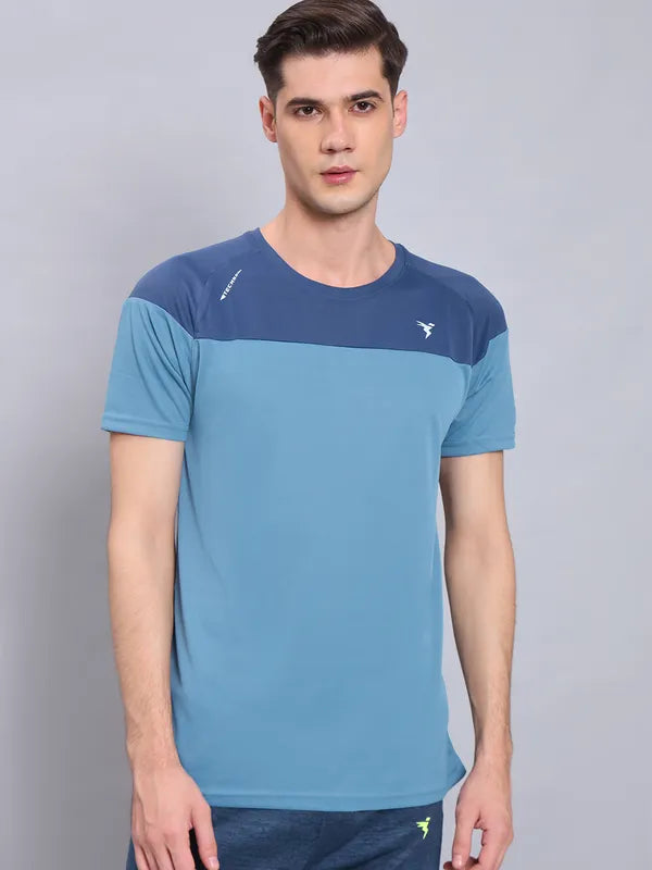 Men Colorblock Slim Fit Crew Neck T-shirt with TECHNO COOL+