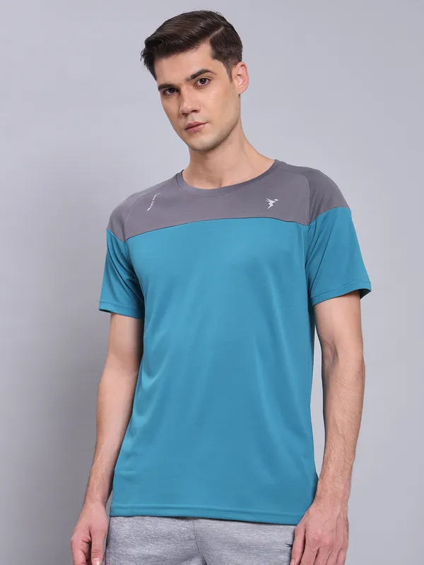 Men Colorblock Slim Fit Crew Neck T-shirt with TECHNO COOL+