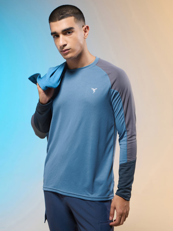 Men Colorblock Slim Fit Crew Neck T-shirt with TECHNO COOL+
