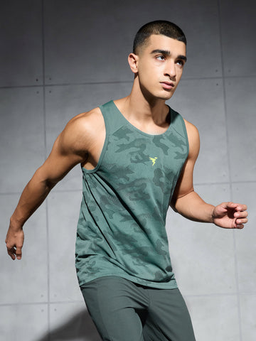 Men Colorblock Slim Fit Crew Neck Innerwear Vest with VENTMESH