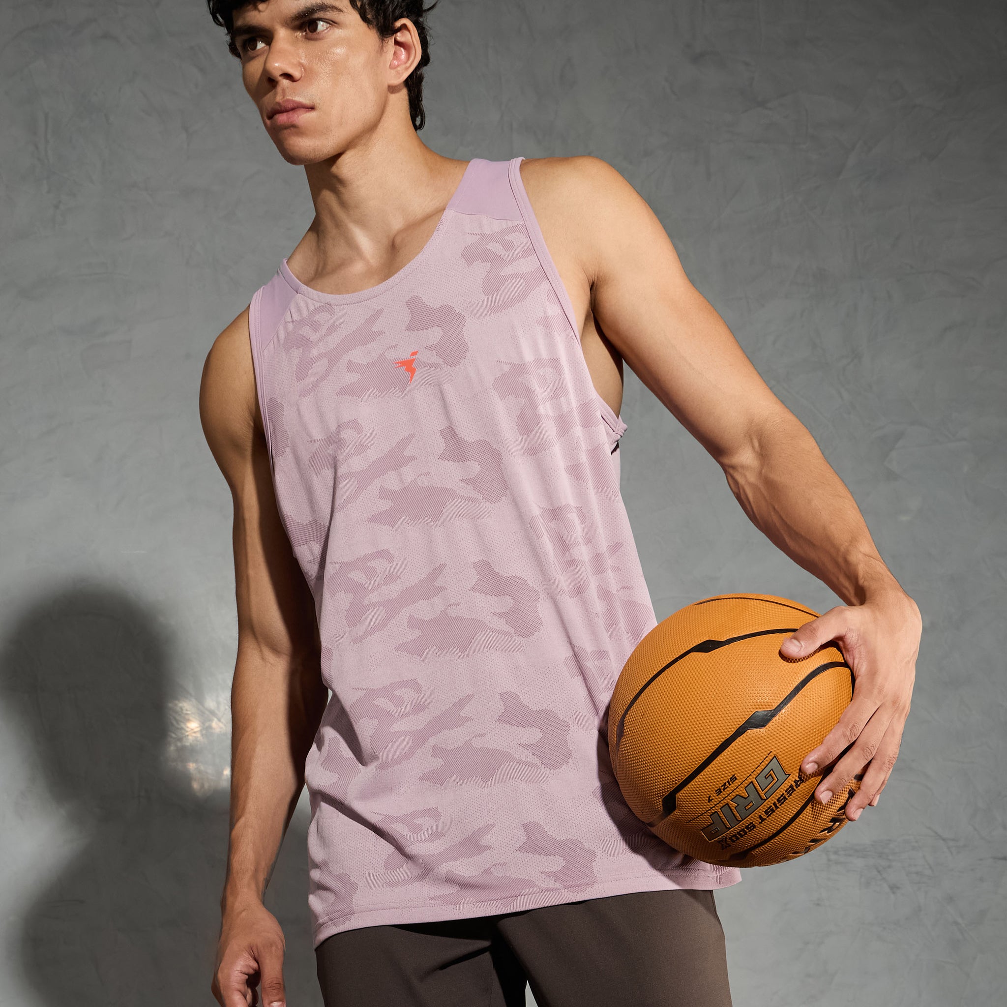 Men Colorblock Slim Fit Crew Neck Innerwear Vest with VENTMESH