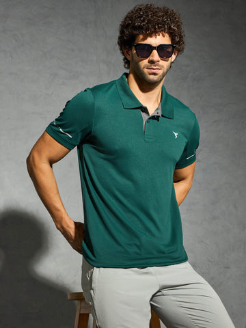Men Solid Slim Fit Polo T-shirt with TECHNO COOL+