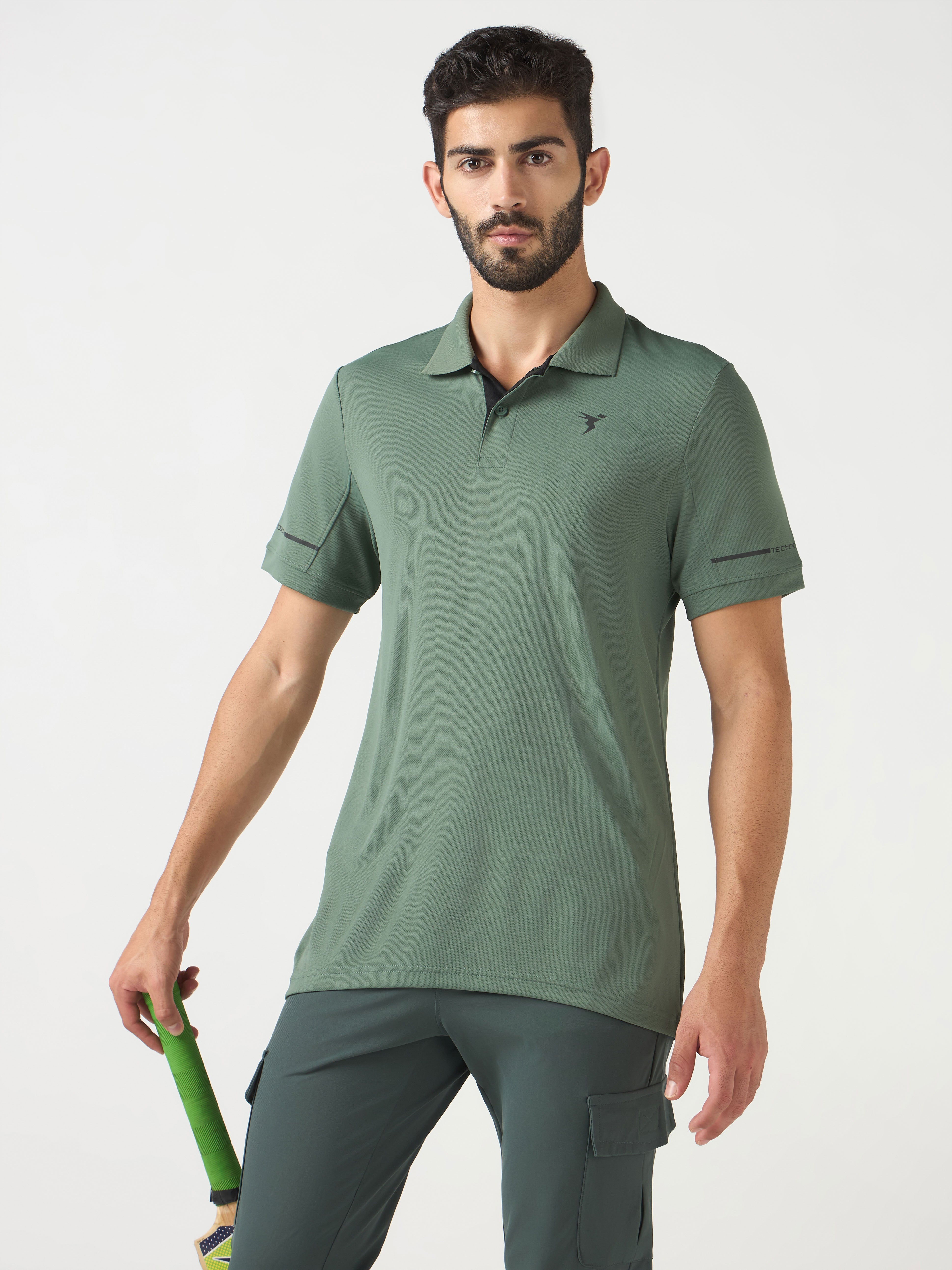 Men Solid Slim Fit Polo T-shirt with TECHNO COOL+