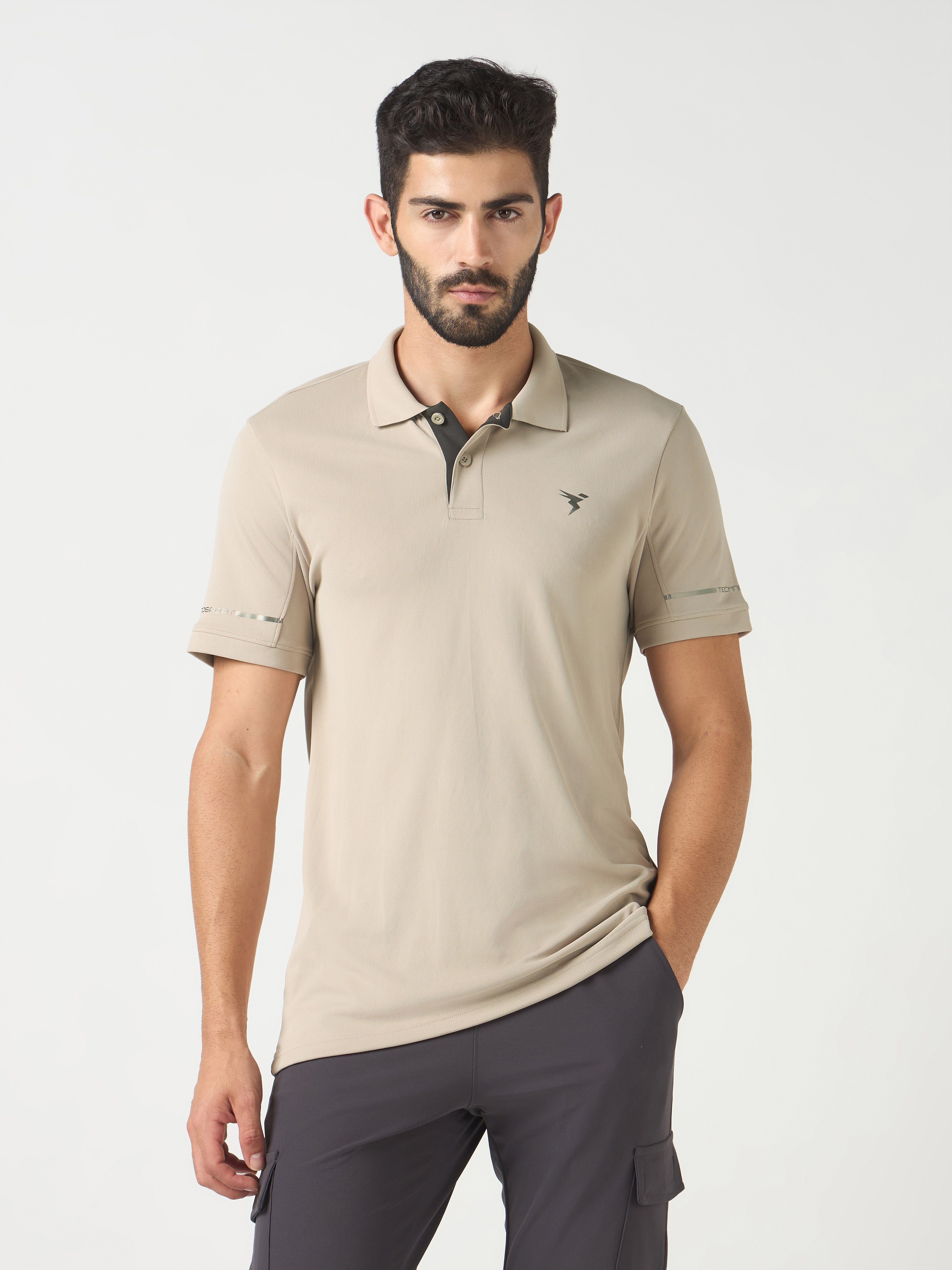 Men Solid Slim Fit Polo T-shirt with TECHNO COOL+