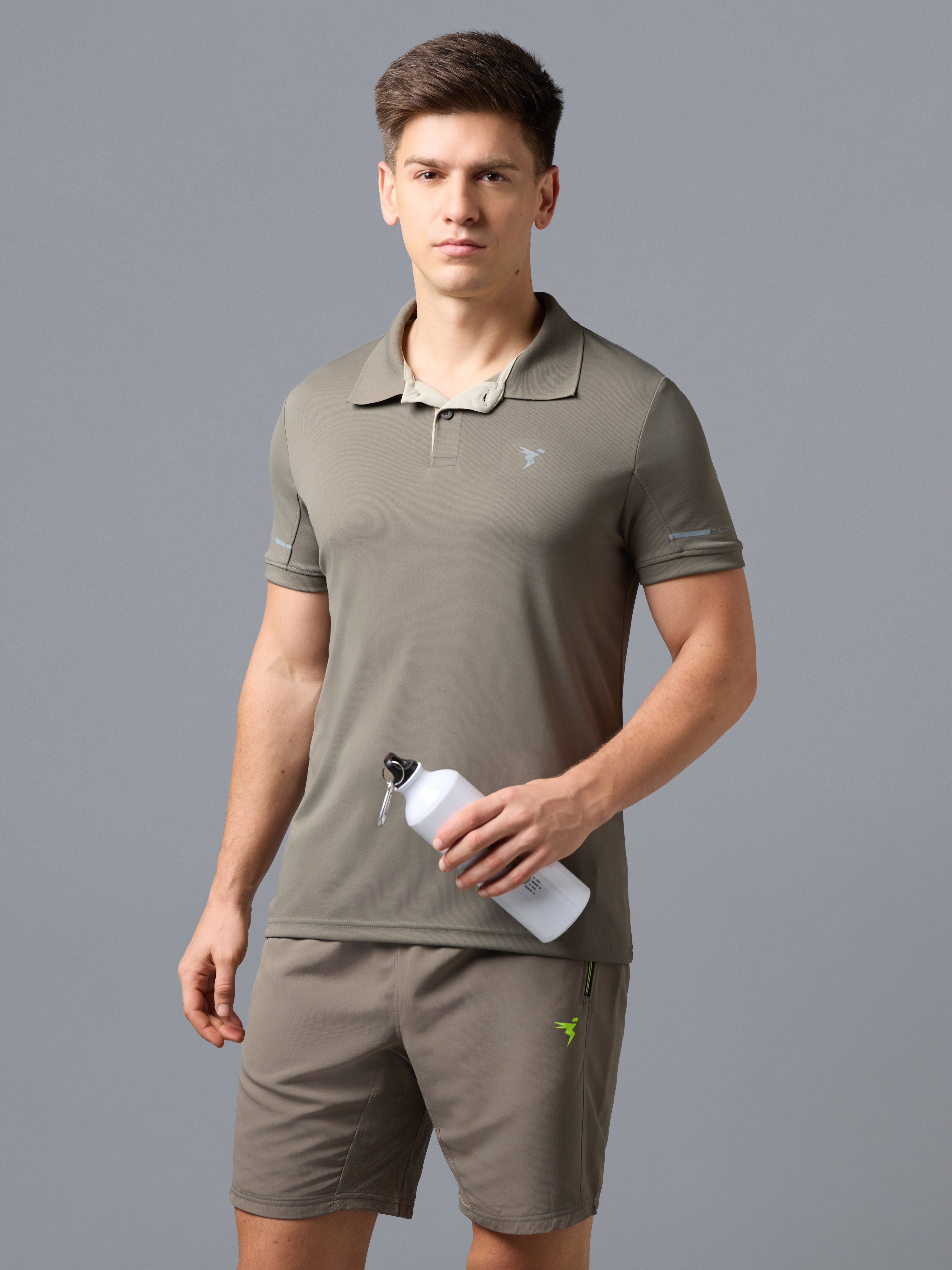 Men Solid Slim Fit Polo T-shirt with TECHNO COOL+