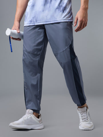 Men Solid Slim Fit Sports Joggers with TECHNOLITE
