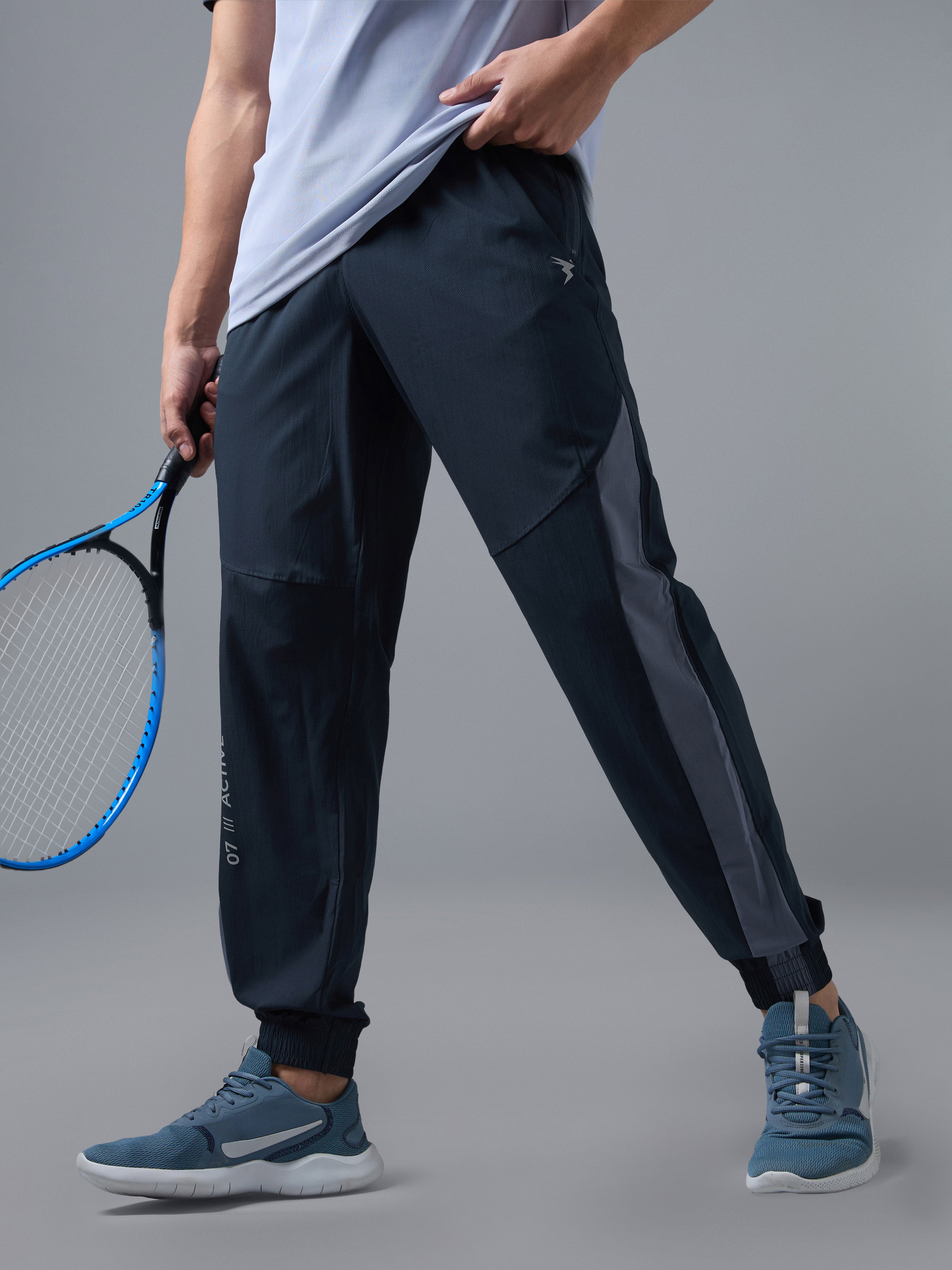 Men Solid Slim Fit Sports Joggers with TECHNOLITE