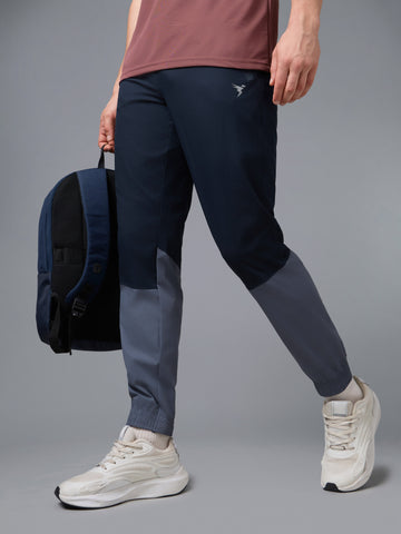 Men Colorblock Slim Fit Joggers with TECHNOLITE STRETCH