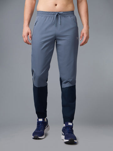 Men Colorblock Slim Fit Joggers with TECHNOLITE STRETCH