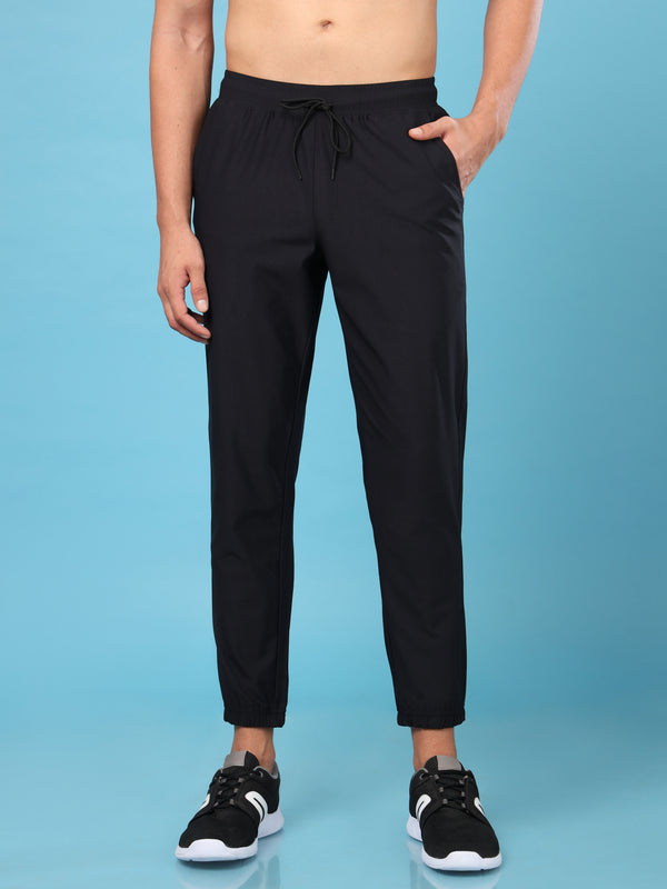Men Solid Slim Fit Joggers with ELASTOPLUS