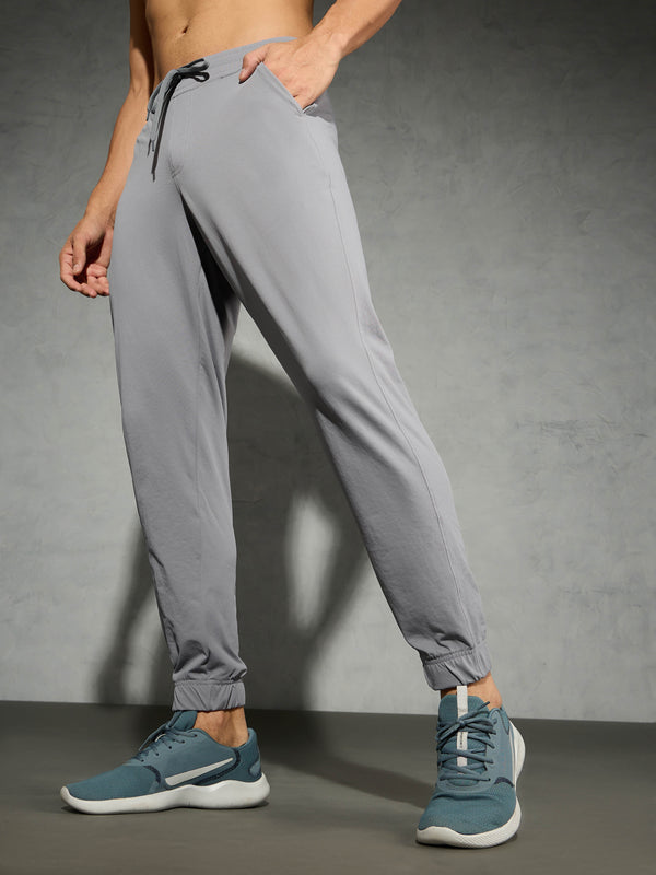 Men Solid Slim Fit Joggers with ELASTOPLUS