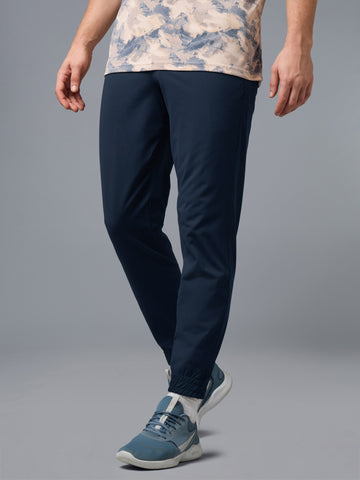 Men Solid Slim Fit Joggers with ELASTOPLUS