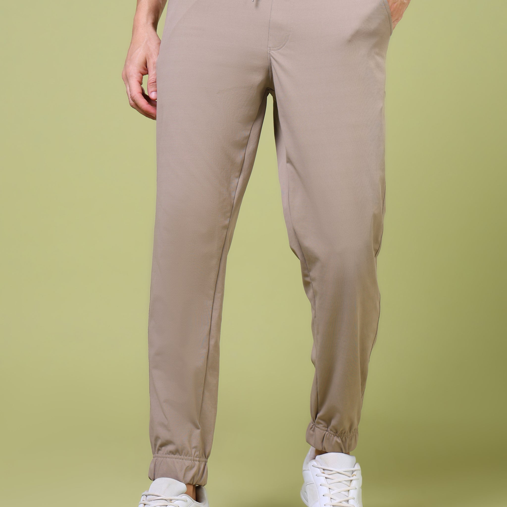 Men Solid Slim Fit Joggers with ELASTOPLUS