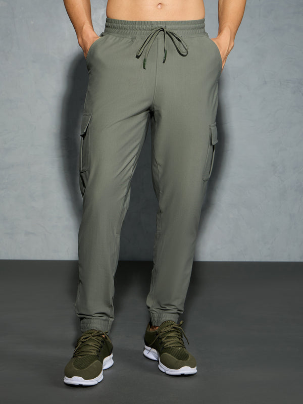 Men Solid Slim Fit Cargo Joggers with DURACOOL+