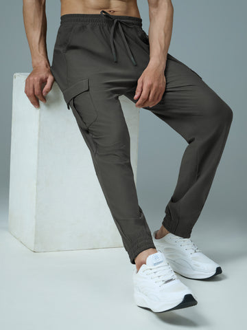 Men Solid Slim Fit Cargo Joggers with DURACOOL+