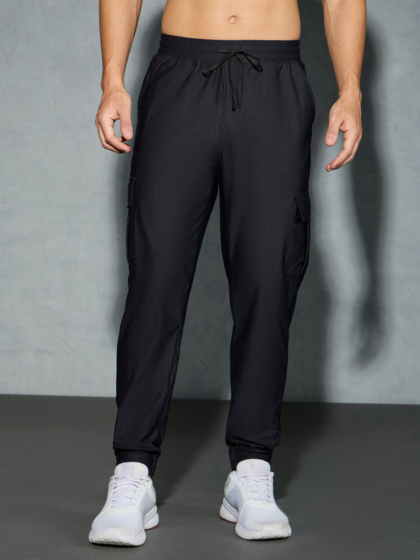 Men Solid Slim Fit Cargo Joggers with DURACOOL+