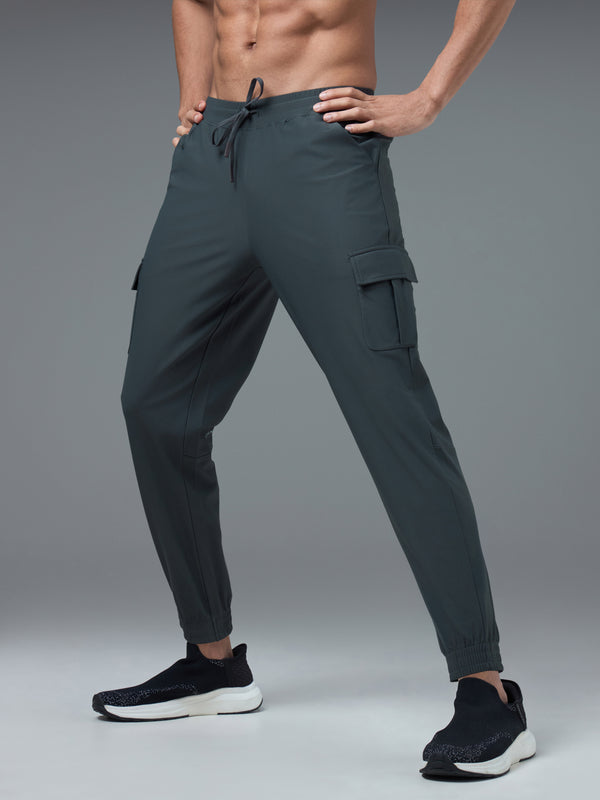 Men Solid Slim Fit Cargo Joggers with DURACOOL+