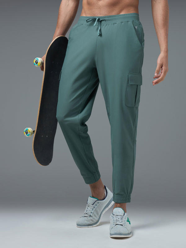 Men Solid Slim Fit Cargo Joggers with DURACOOL+