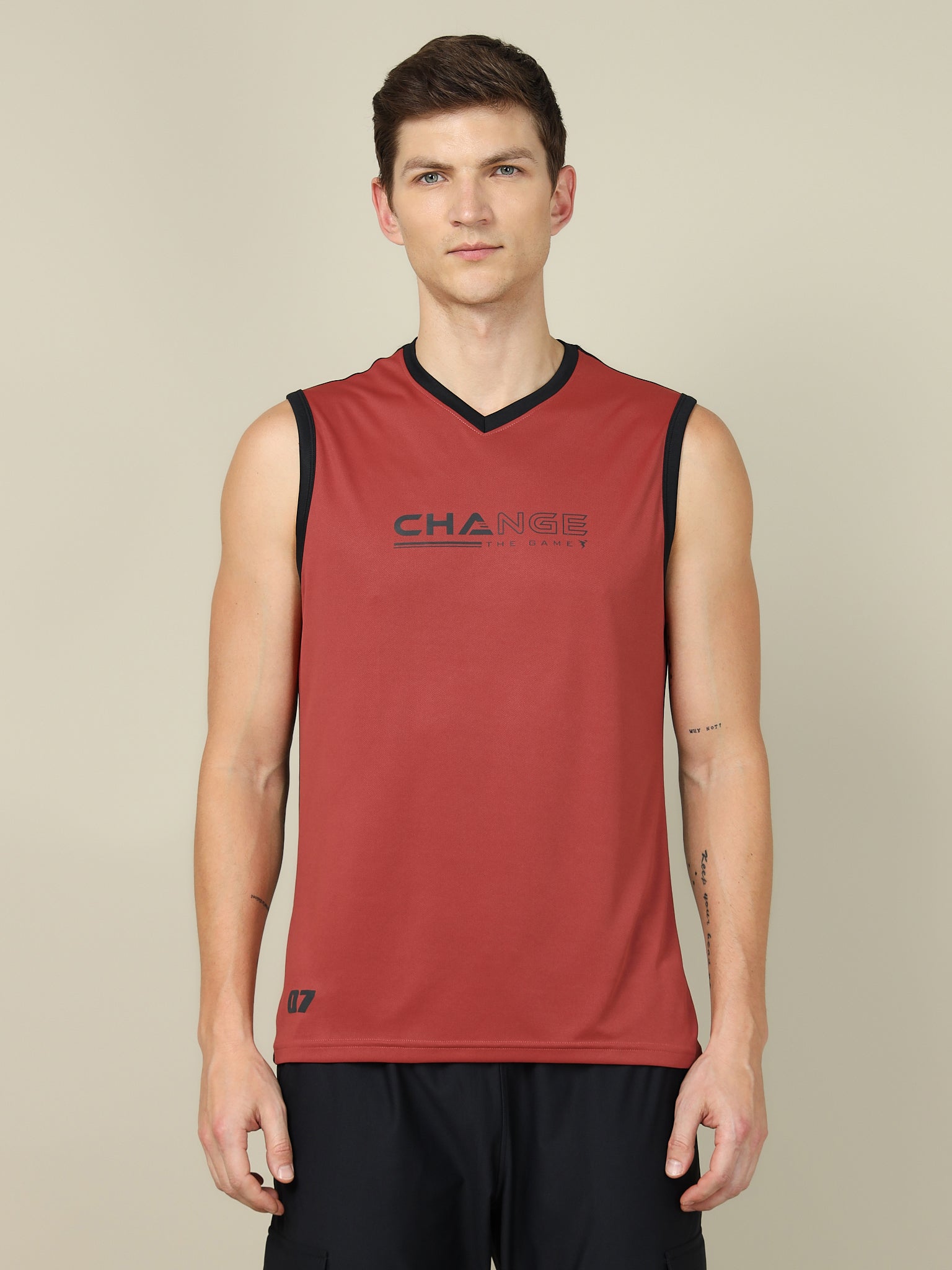 Men Solid Slim Fit V Neck Sleeveless T-shirt with TECHNO COOL +