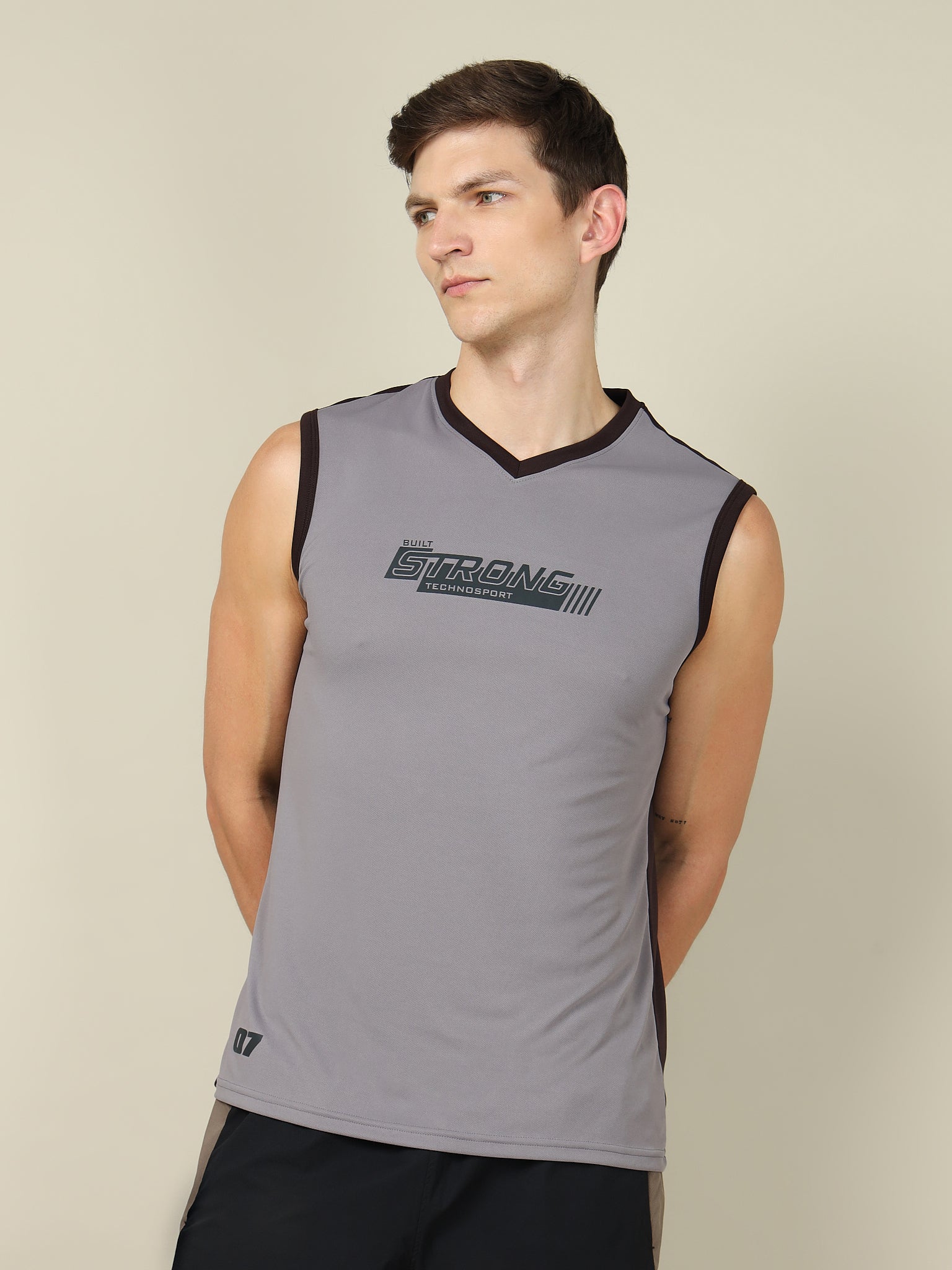 Men Solid Slim Fit V Neck Sleeveless T-shirt with TECHNO COOL +