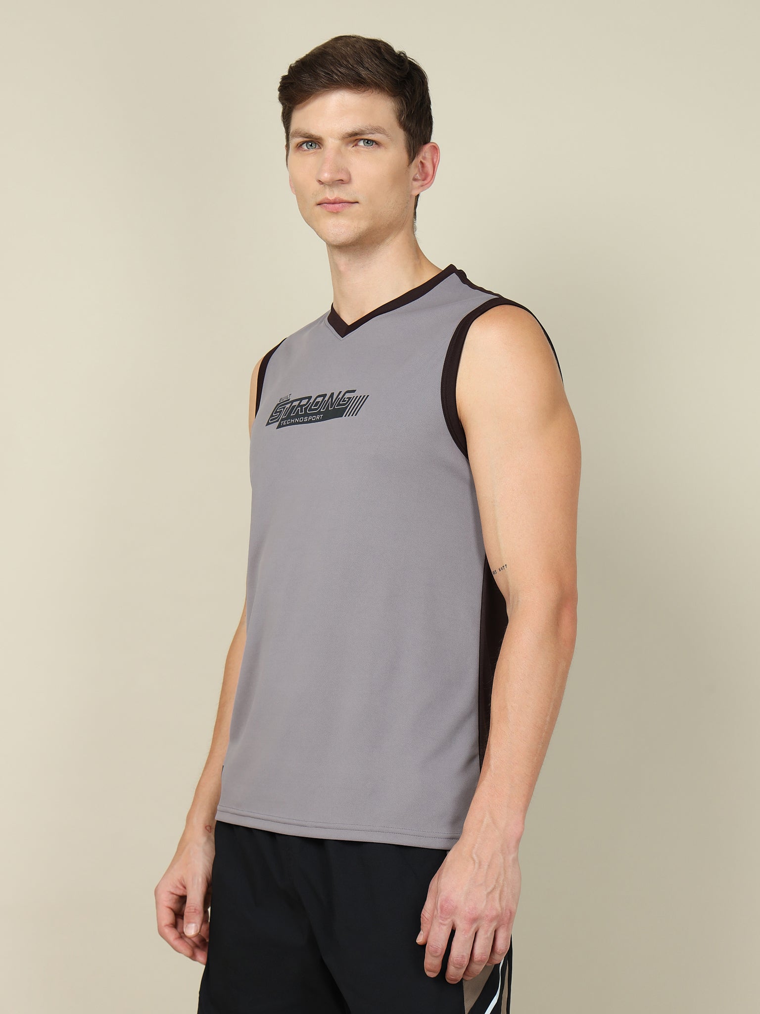 Men Solid Slim Fit V Neck Sleeveless T-shirt with TECHNO COOL +