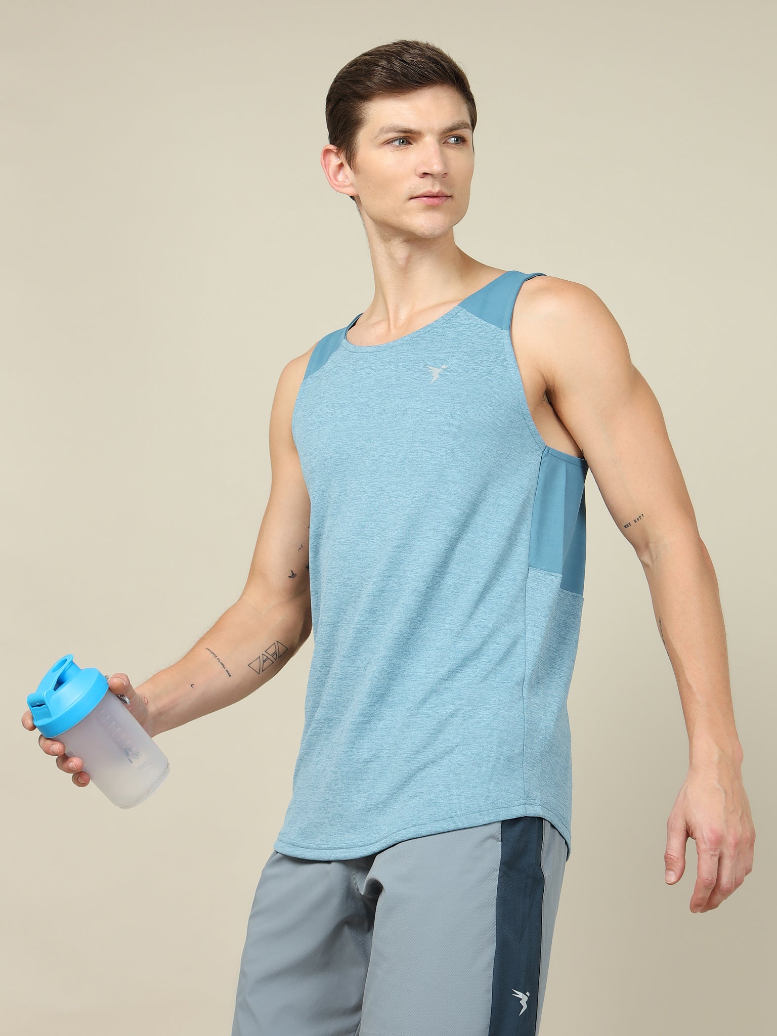 Men Melange Slim Fit Scoop Neck Innerwear Vest with TECHNO COOL+