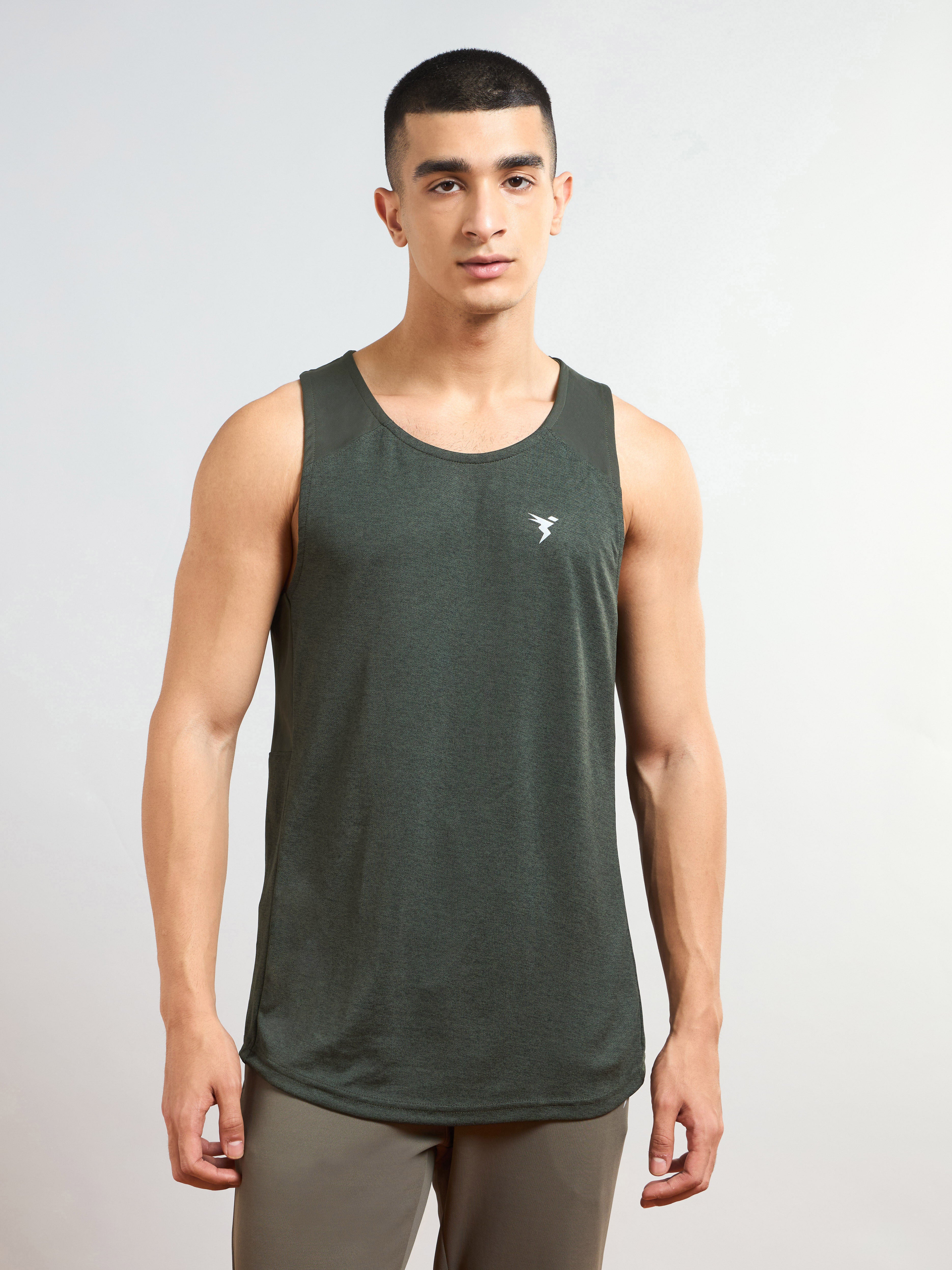 Men Melange Slim Fit Scoop Neck Innerwear Vest with TECHNO COOL+