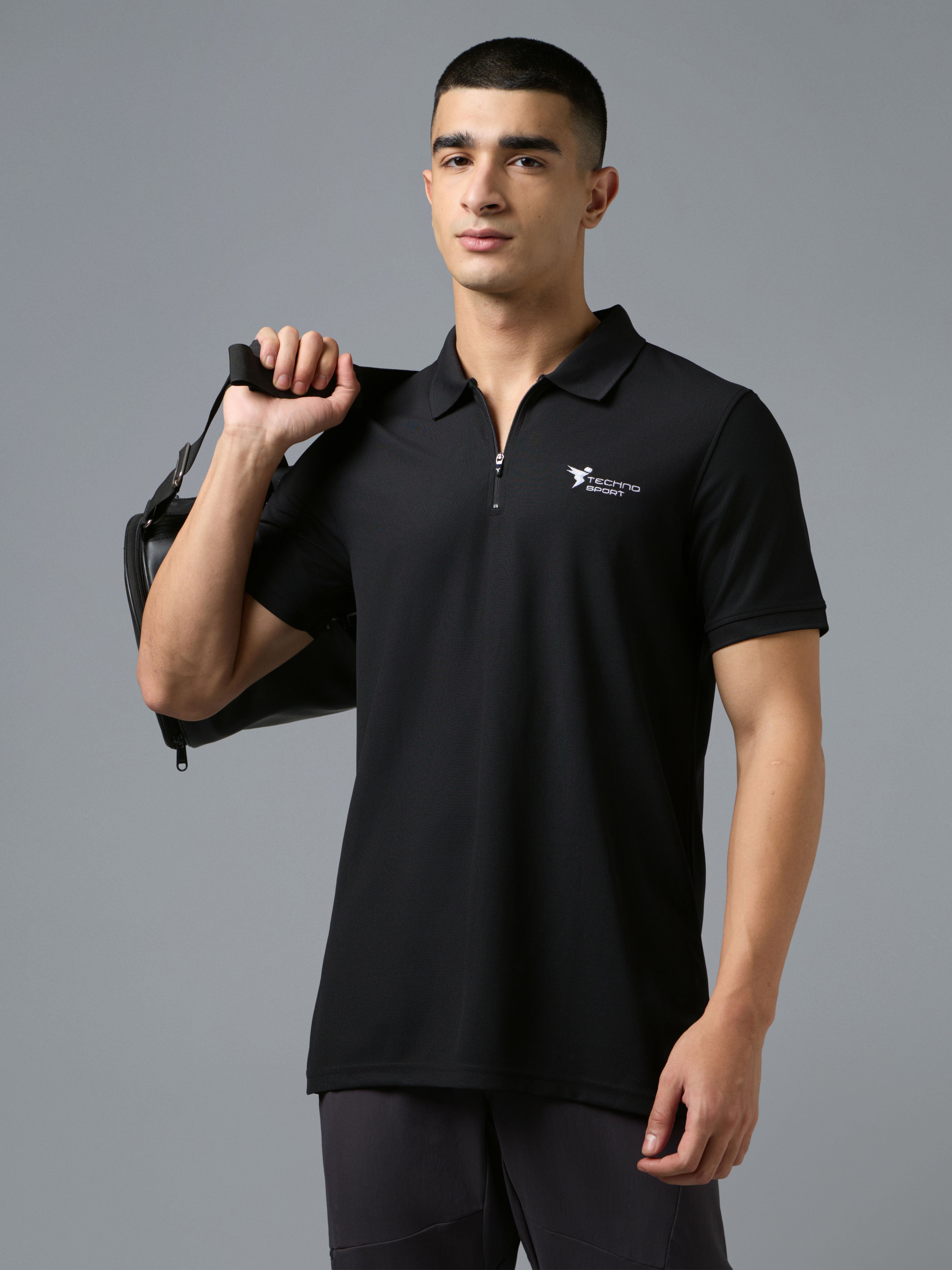Men Solid Slim Fit Polo T-shirt with MATPIQ