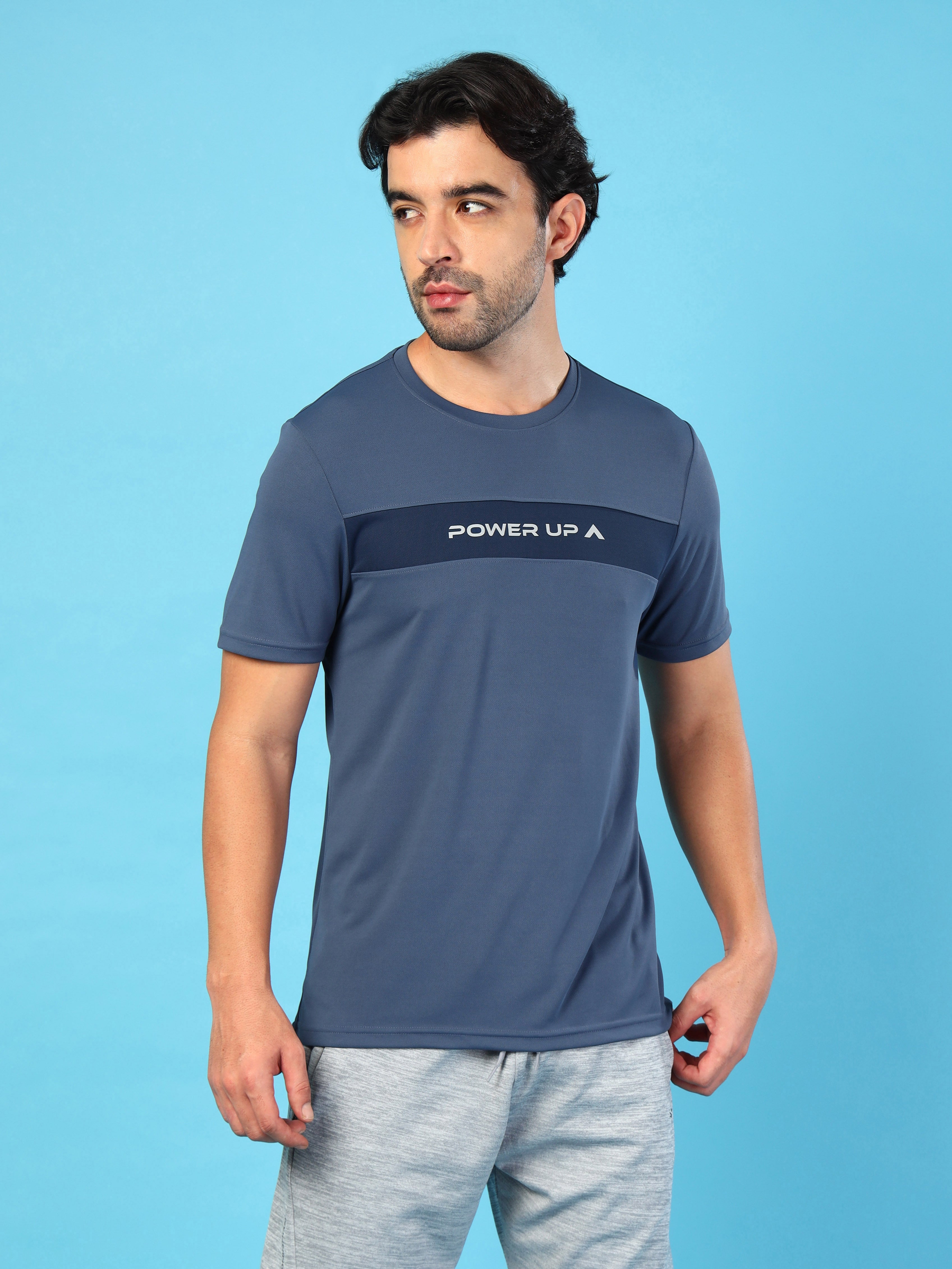 Men Solid Slim Fit Crew Neck T-shirt with TECHNO COOL+