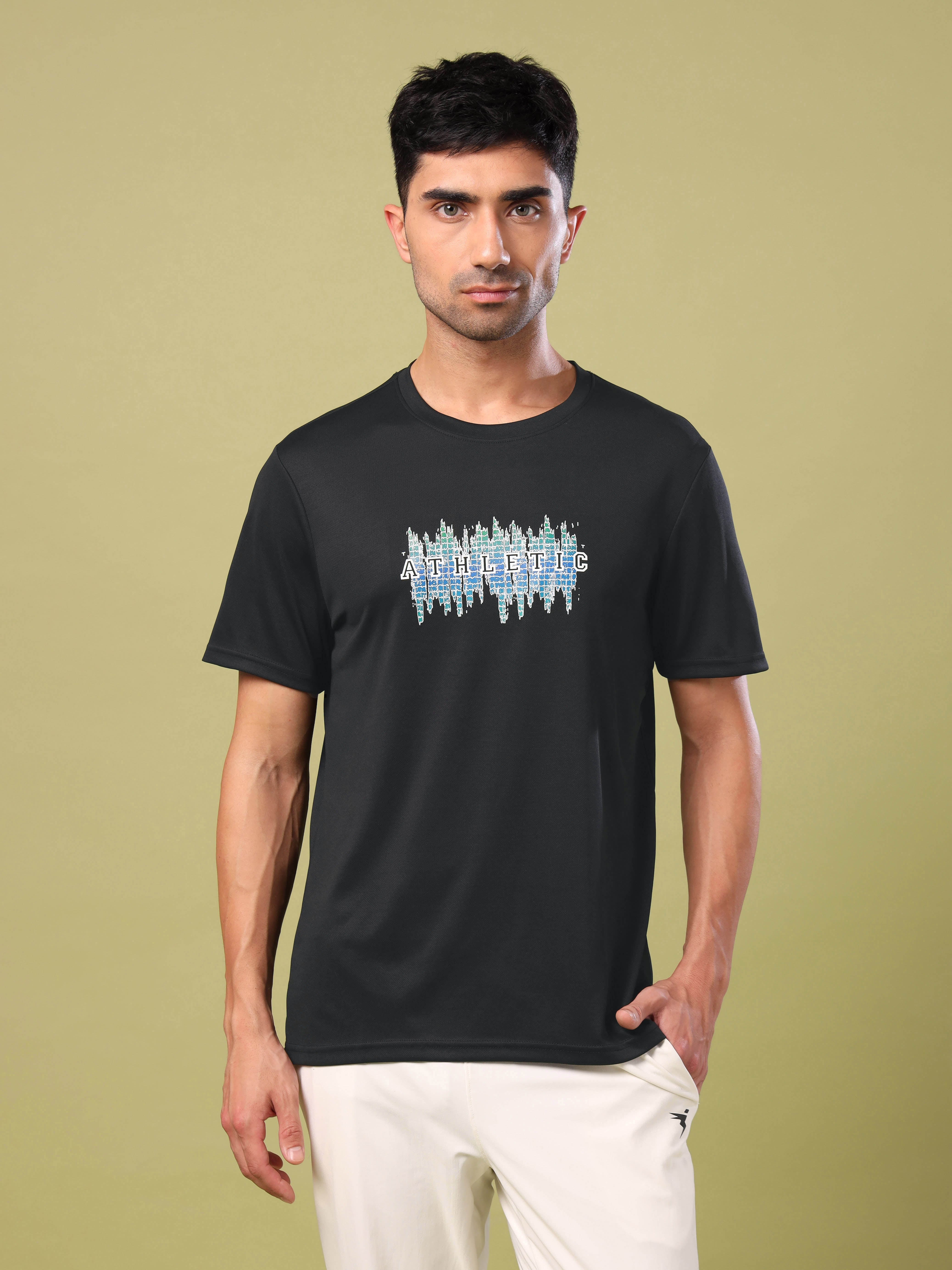 Men Printed Slim Fit Round Neck T-shirt with TECHNO COOL+