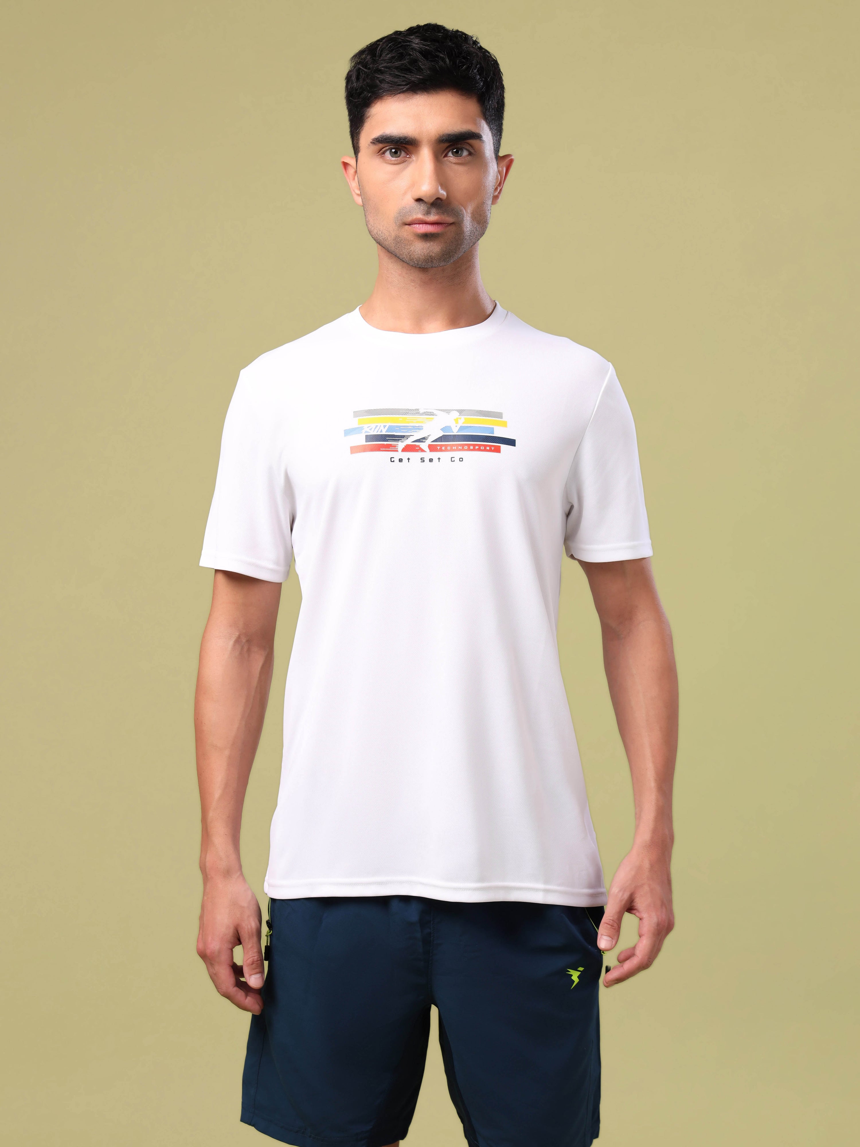 Men Printed Slim Fit Round Neck T-shirt with TECHNO COOL+