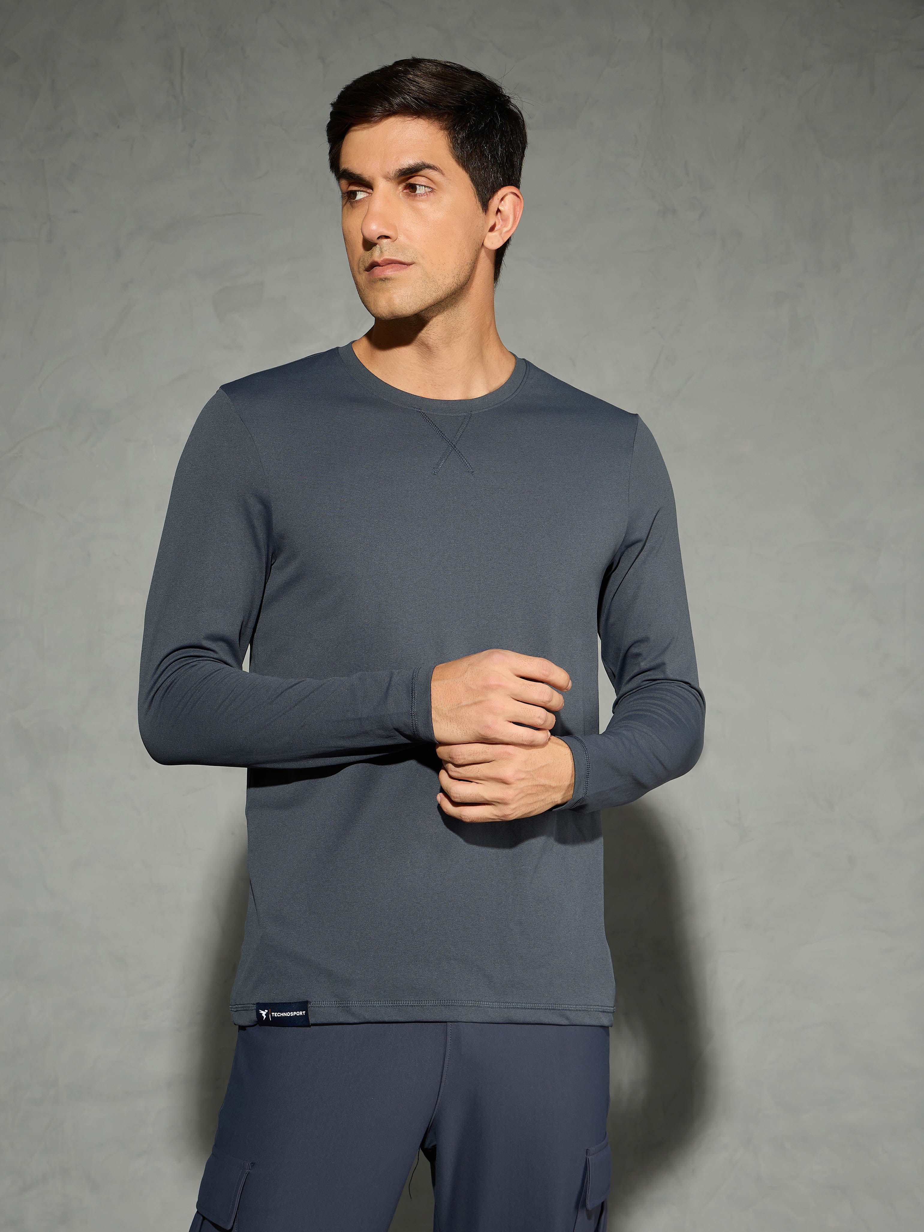 Men Solid Slim Fit Round Neck Sports T-shirt with COTFLEX