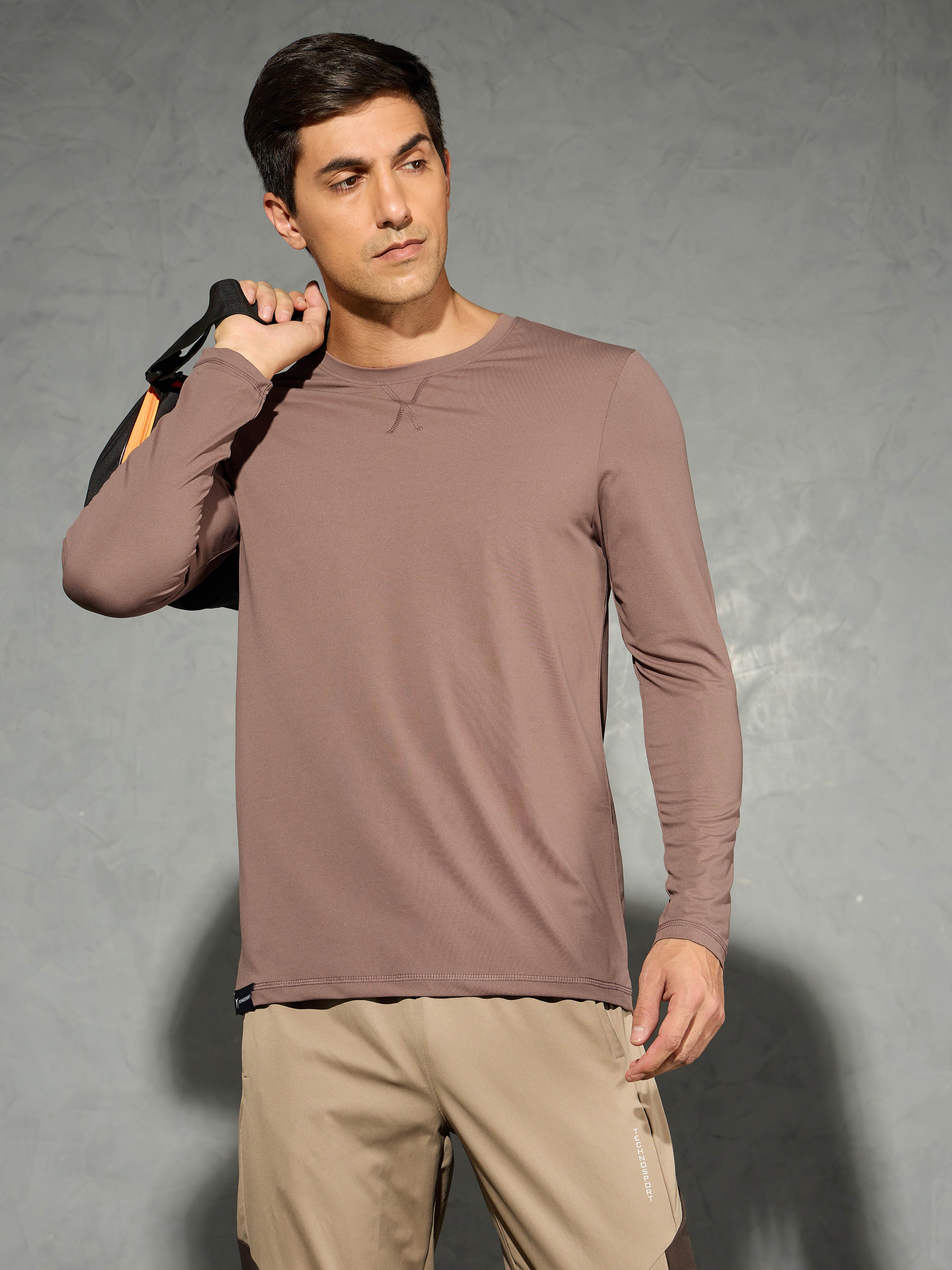 Men Solid Slim Fit Round Neck Sports T-shirt with COTFLEX