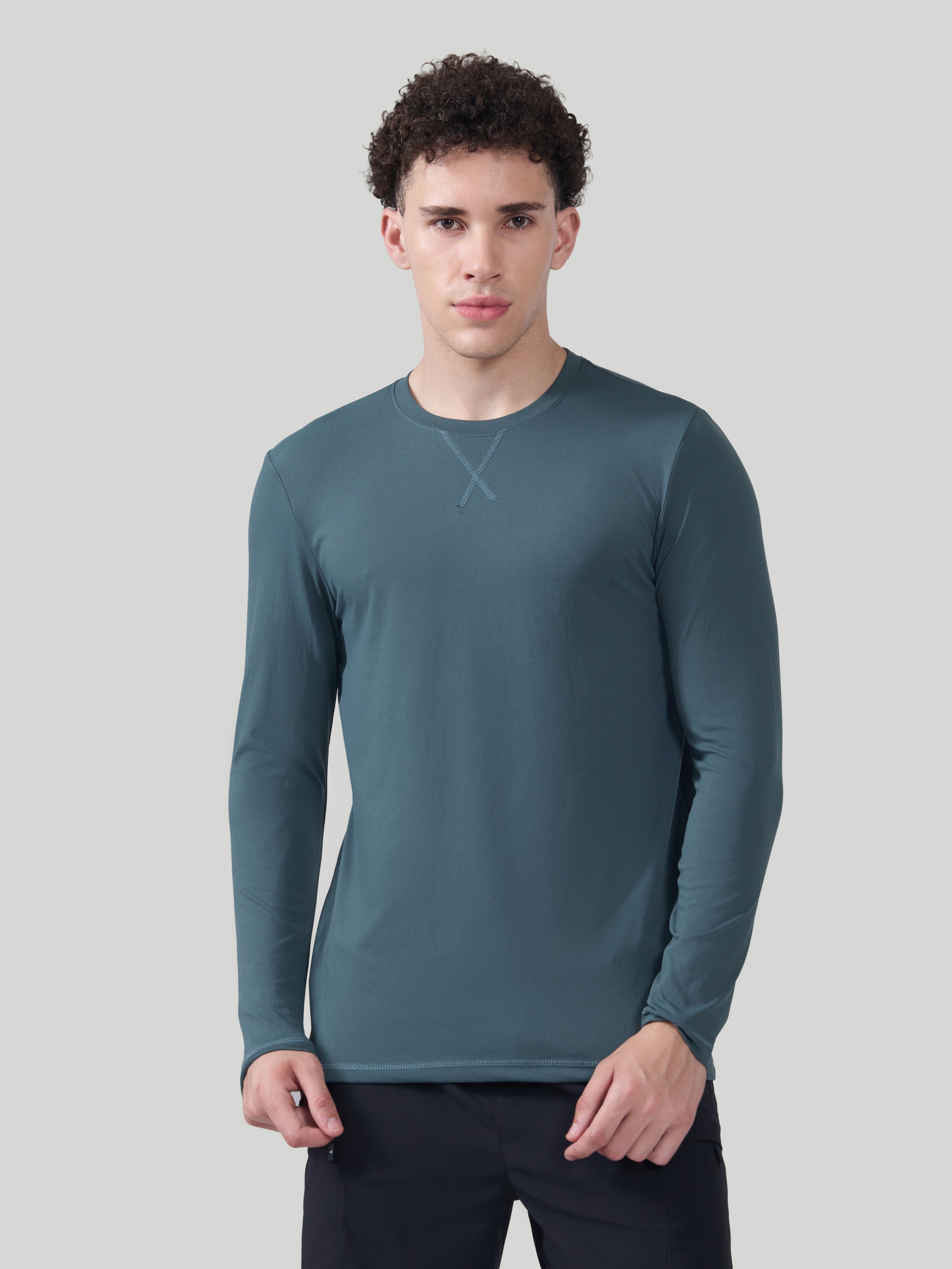 Men Solid Slim Fit Round Neck Sports T-shirt with COTFLEX