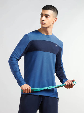 Men Colorblock Slim Fit T-shirt with MATPIQ
