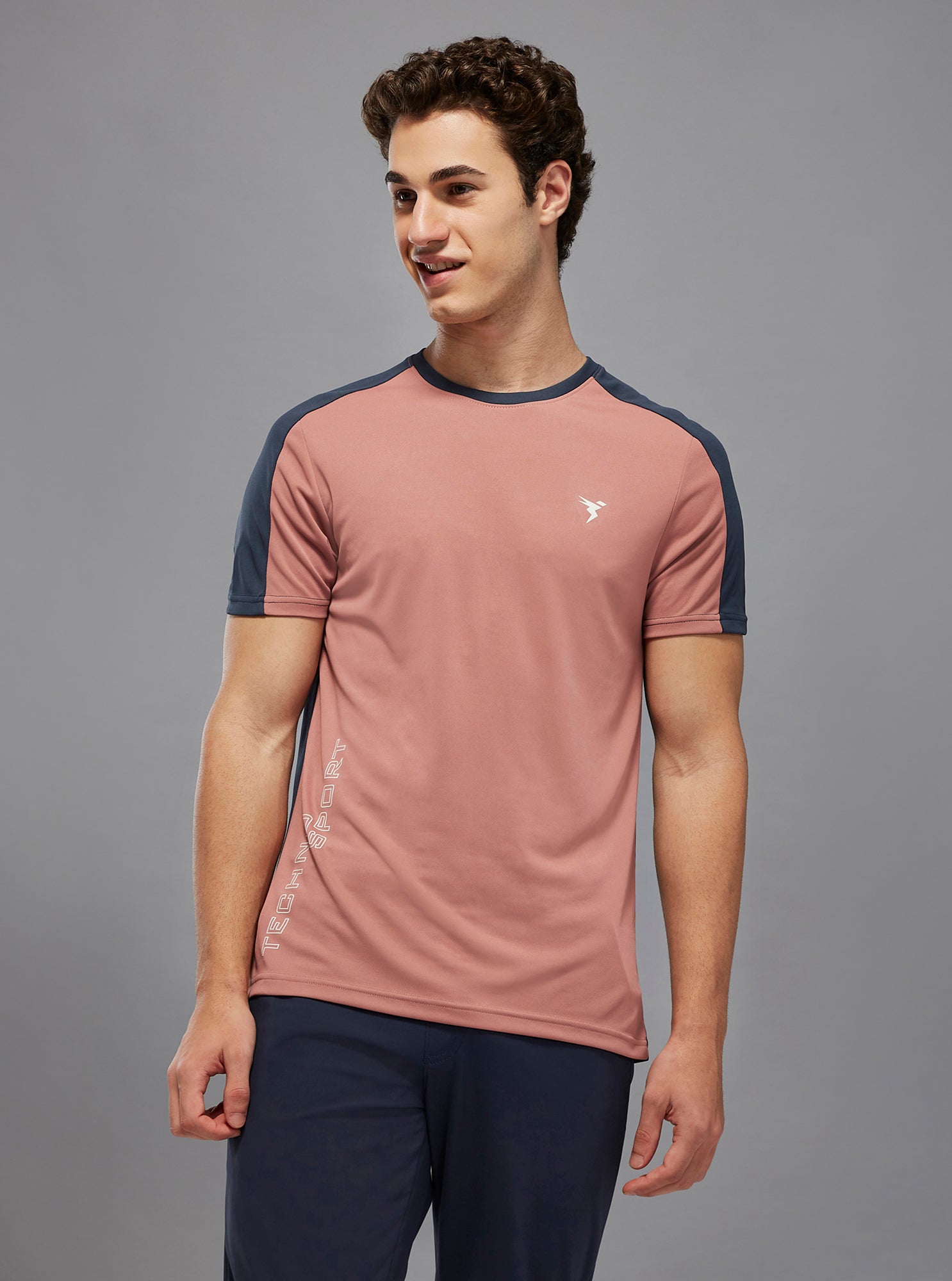 Men Solid Slim Fit Crew Neck T-shirt with TECHNO COOL+