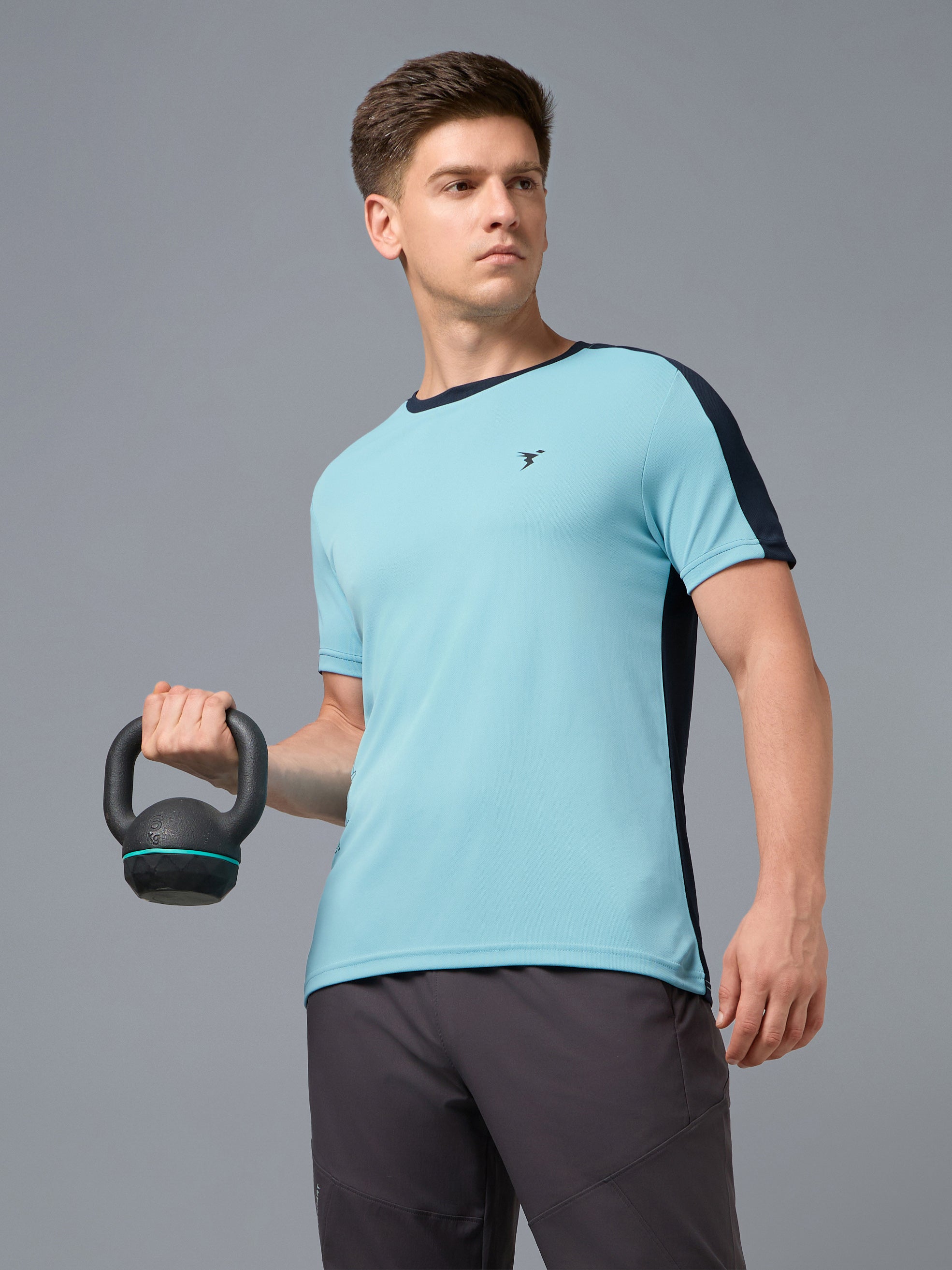 Men Solid Slim Fit Crew Neck T-shirt with TECHNO COOL+
