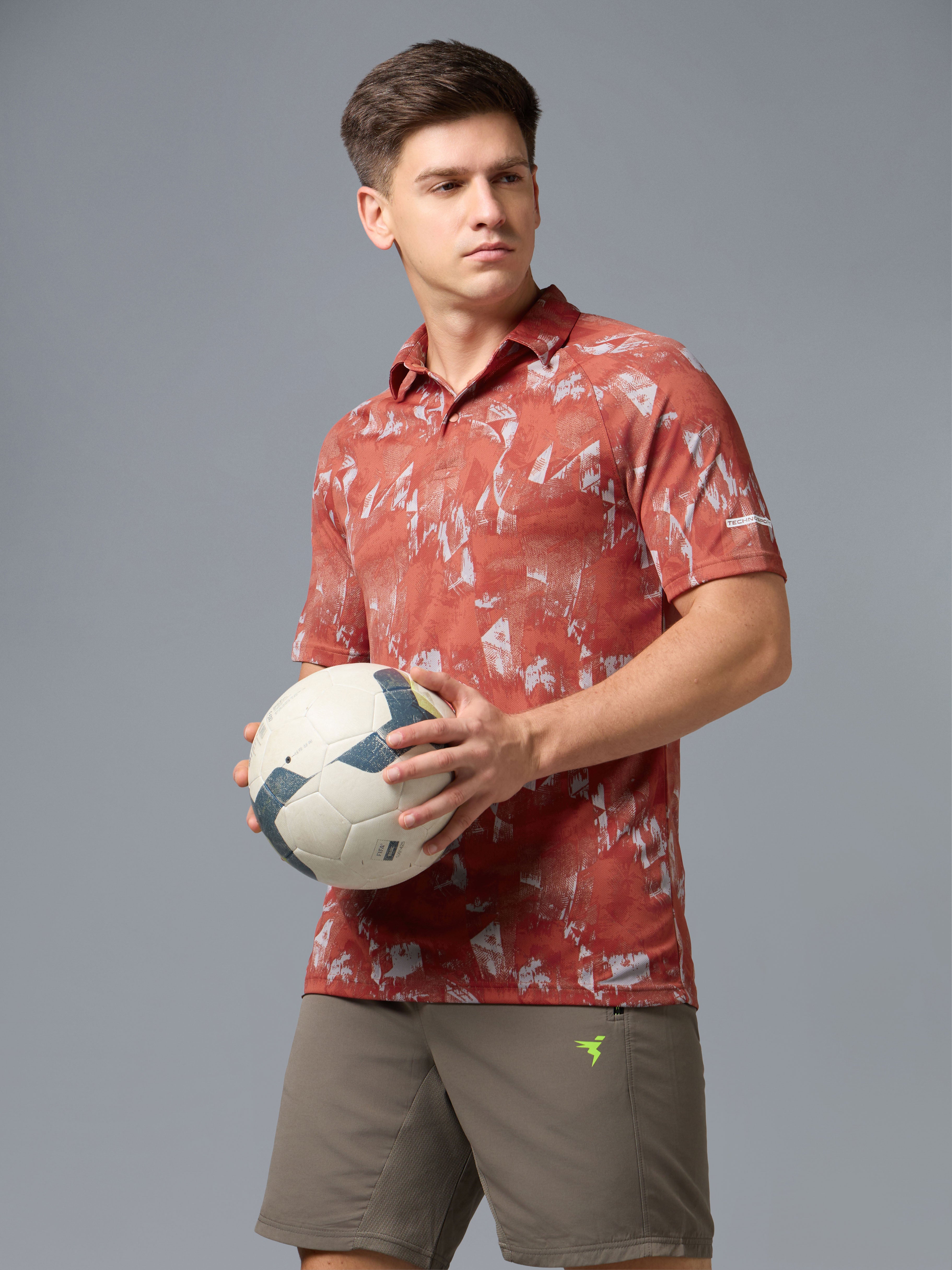 Men Printed Slim Fit Polo T-shirt with TECHNOCOOL+