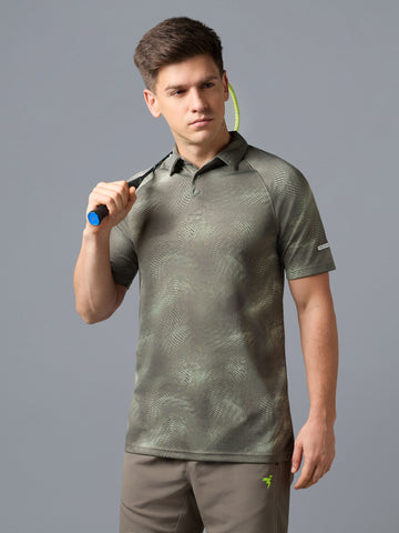 Men Printed Slim Fit Polo T-shirt with TECHNOCOOL+