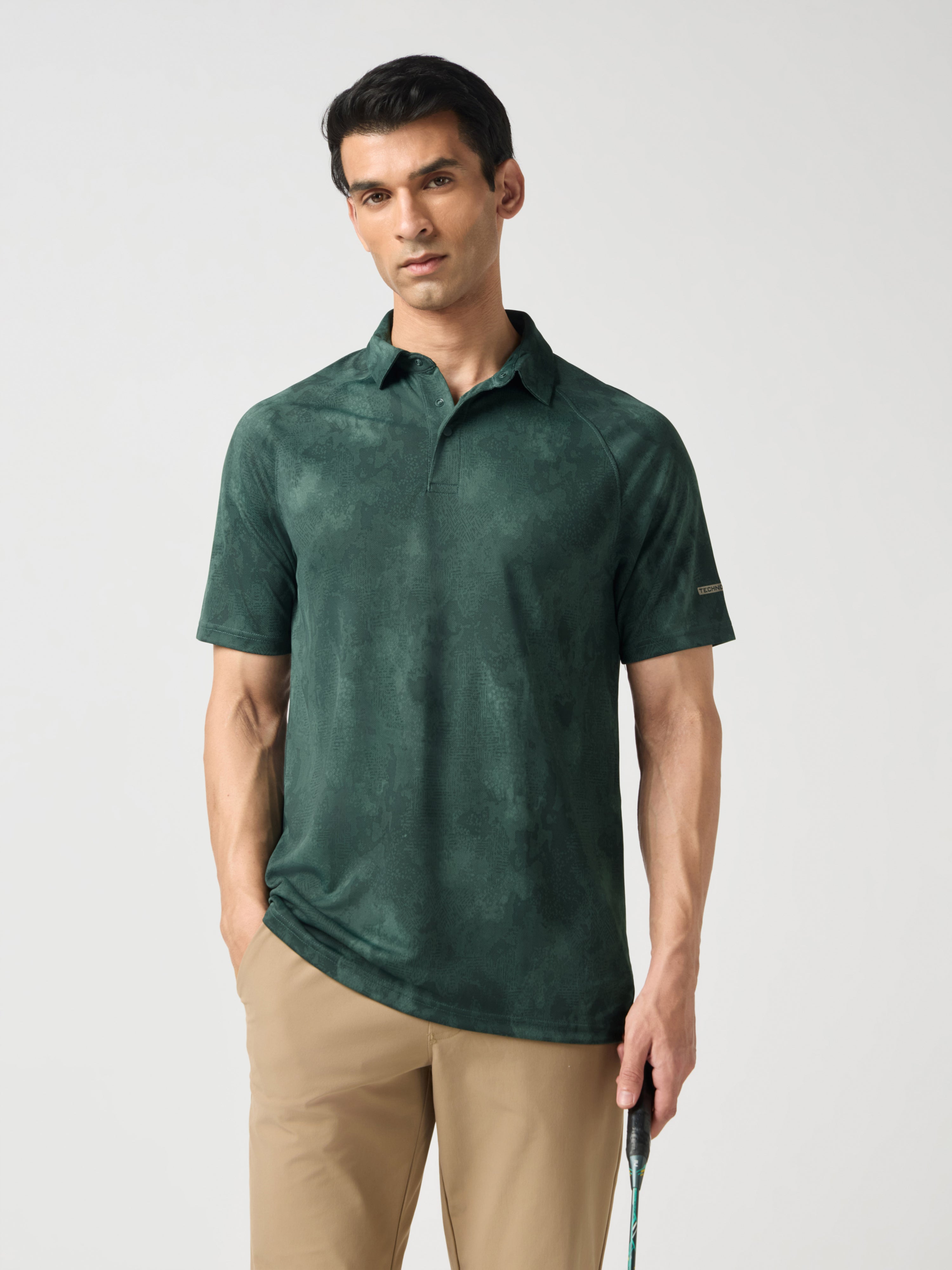Men Printed Slim Fit Polo T-shirt with TECHNOCOOL+