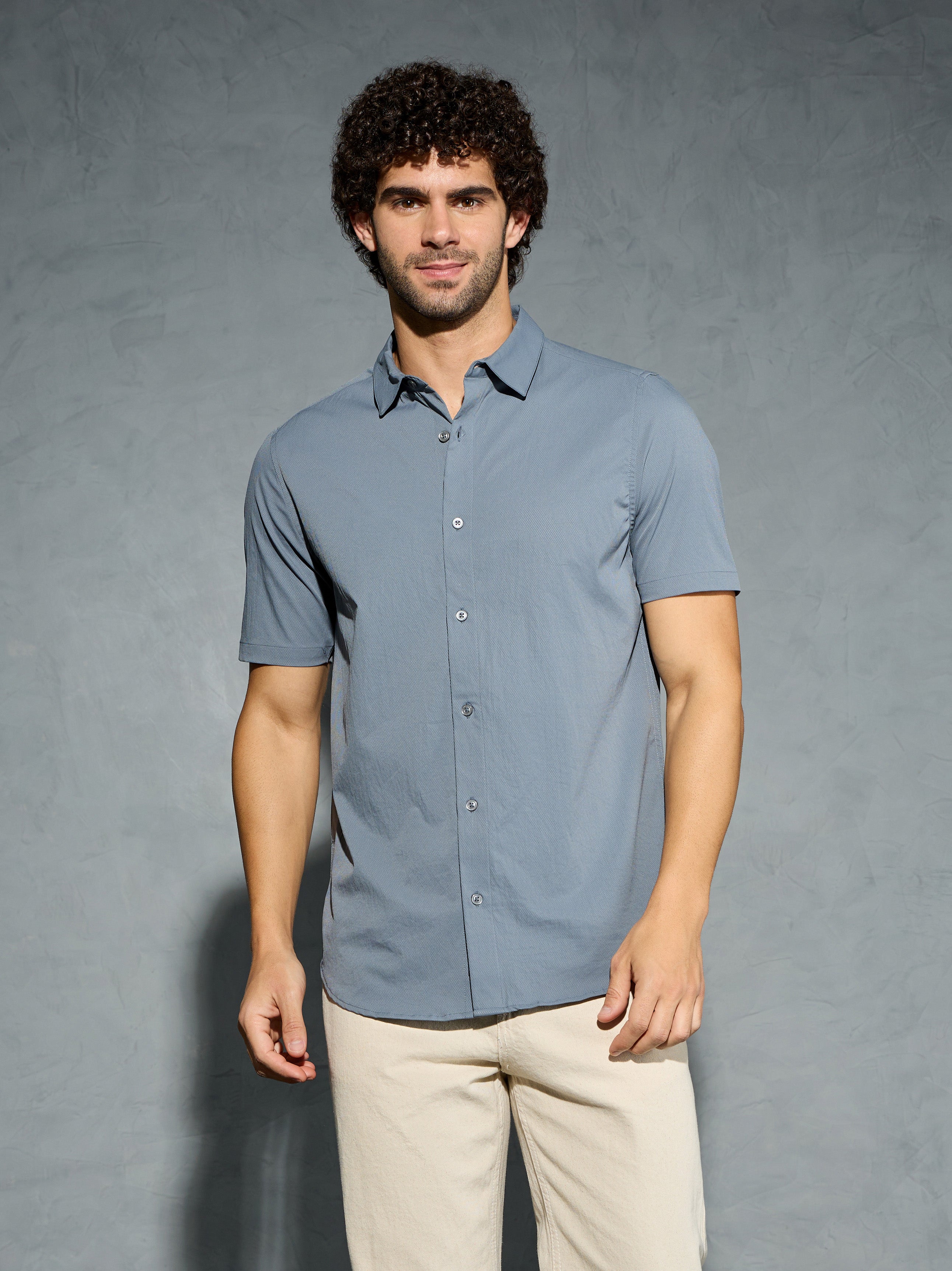 Men Solid Slim Fit Spread Collar Shirt with TS LYTRA
