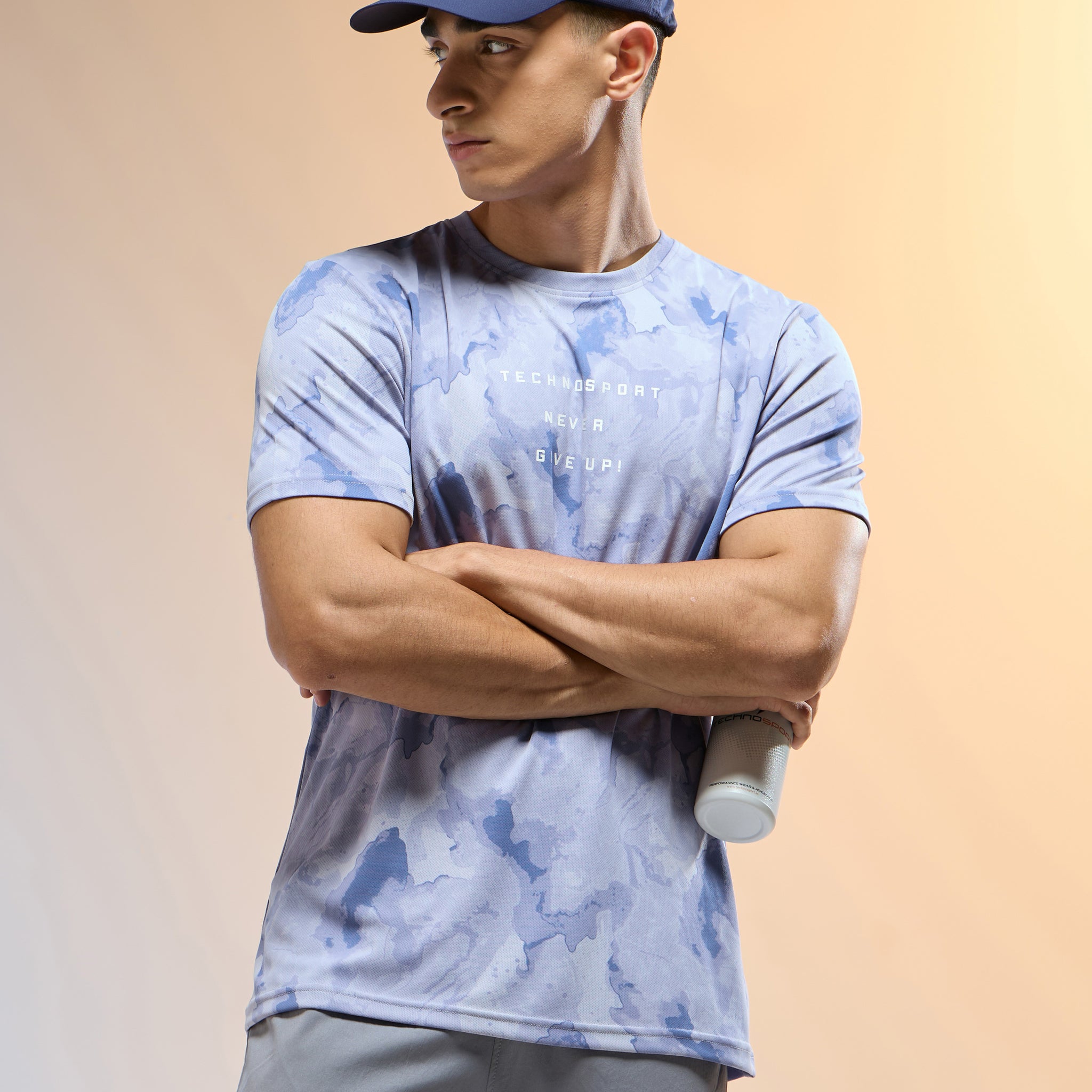Men Printed Slim Fit Round Neck T-shirt with TECHNOCOOL+
