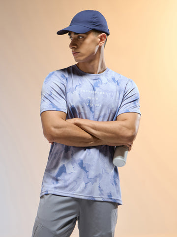 Men Printed Slim Fit Round Neck T-shirt with TECHNOCOOL+