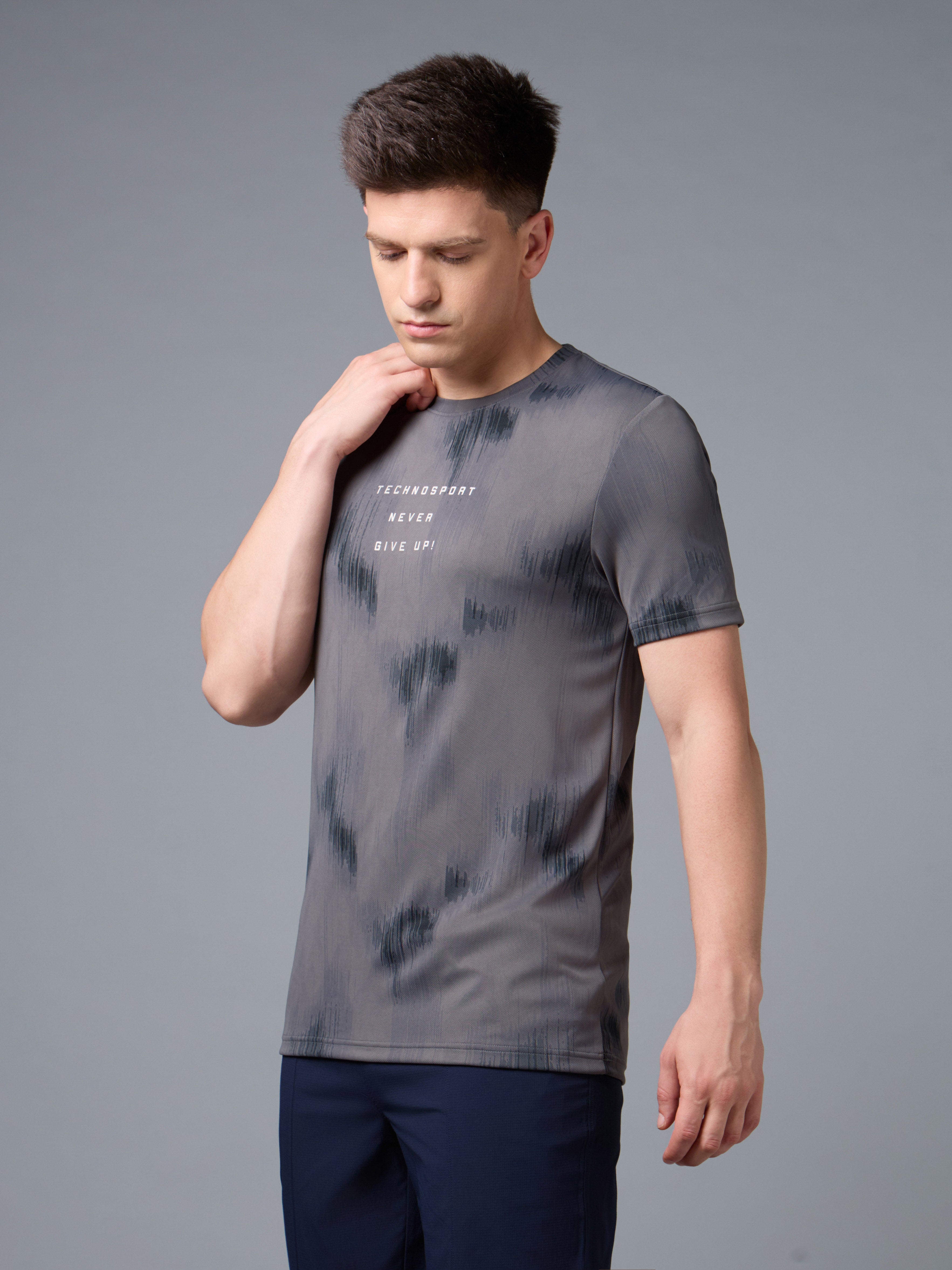 Men Printed Slim Fit Round Neck T-shirt with TECHNOCOOL+