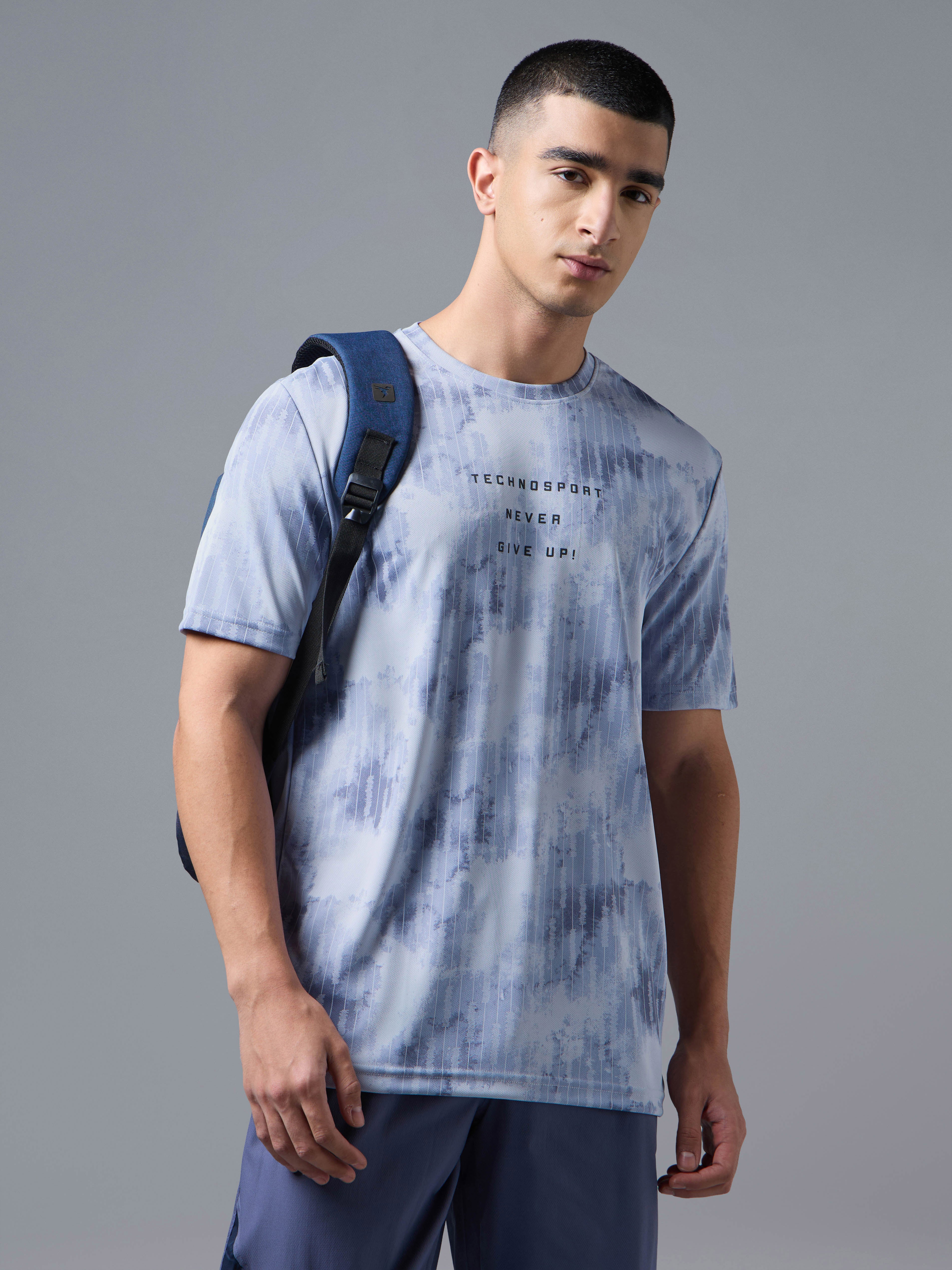 Men Printed Slim Fit Round Neck T-shirt with TECHNOCOOL+