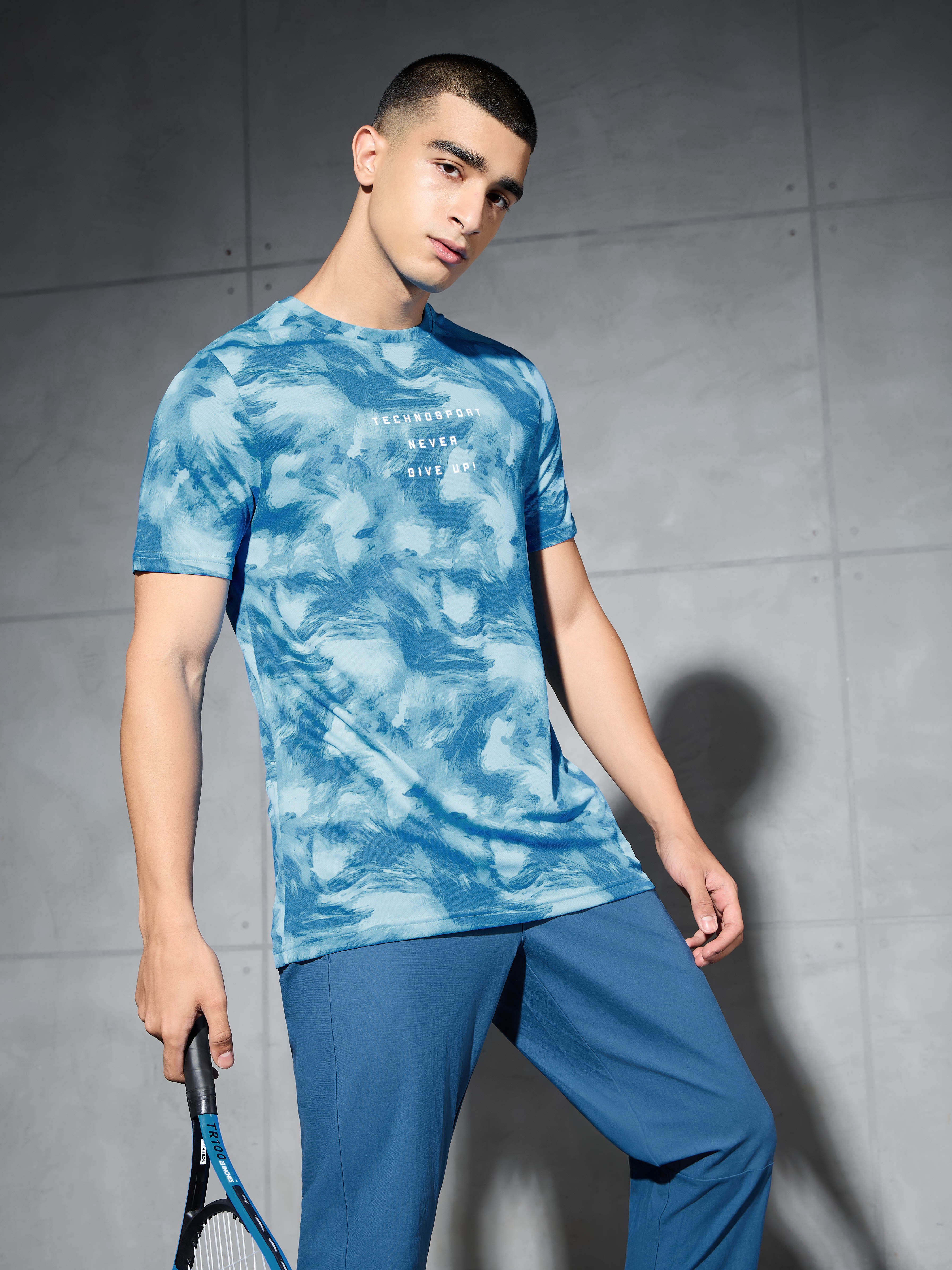 Men Printed Slim Fit Round Neck T-shirt with TECHNOCOOL+