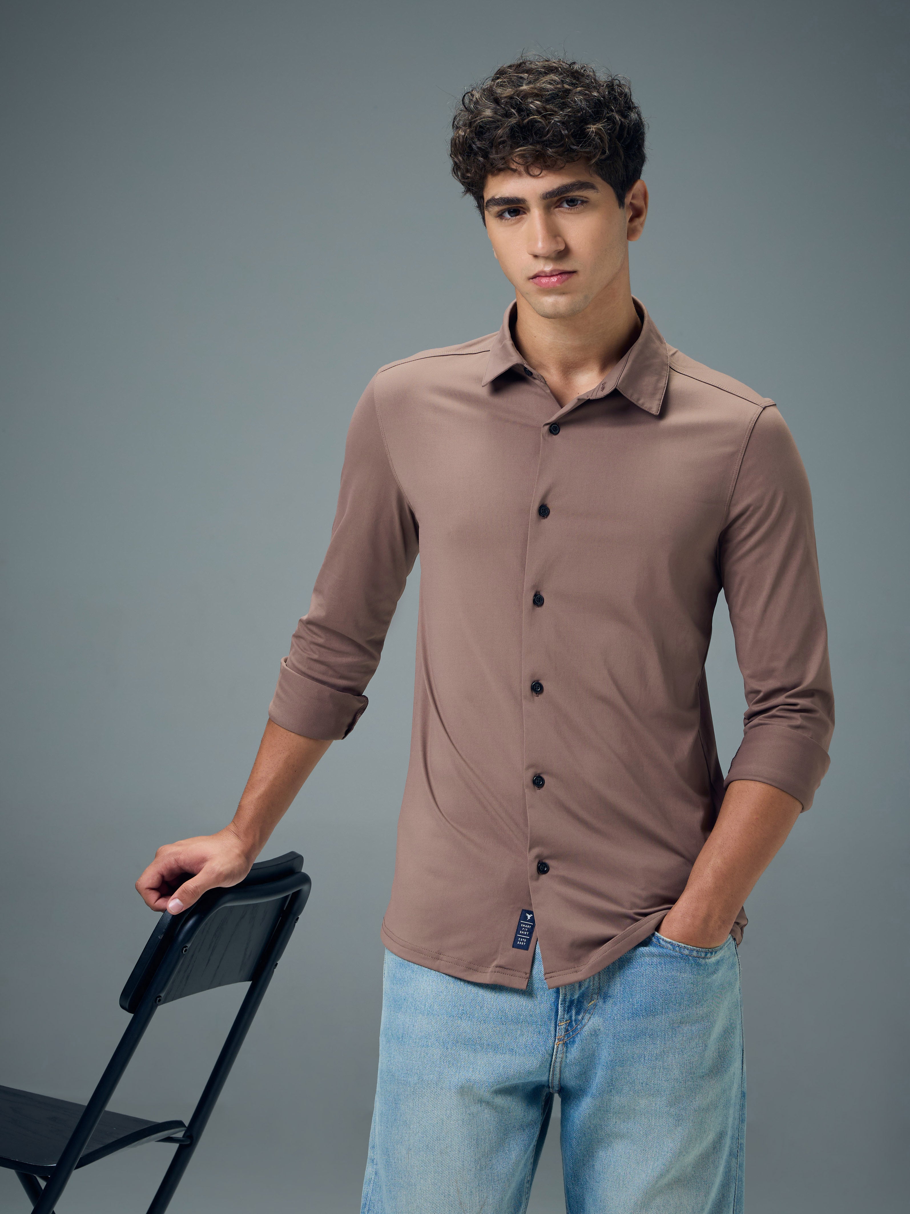 Men Solid Regular Fit Spread Collar Casual Shirt with COTFLEX