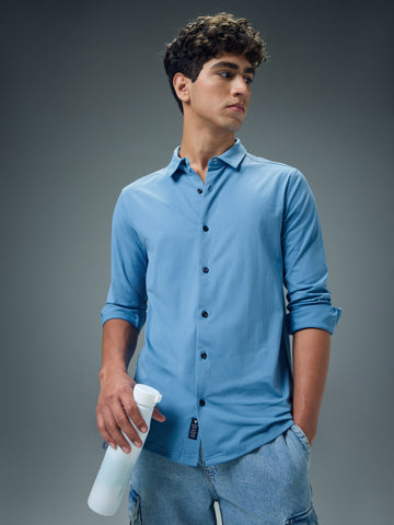 Men Solid Regular Fit Spread Collar Casual Shirt with COTFLEX